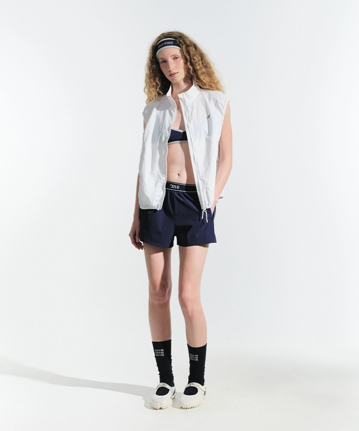 그로브(GROVE) RYAN ANORAK VEST (WHITE)