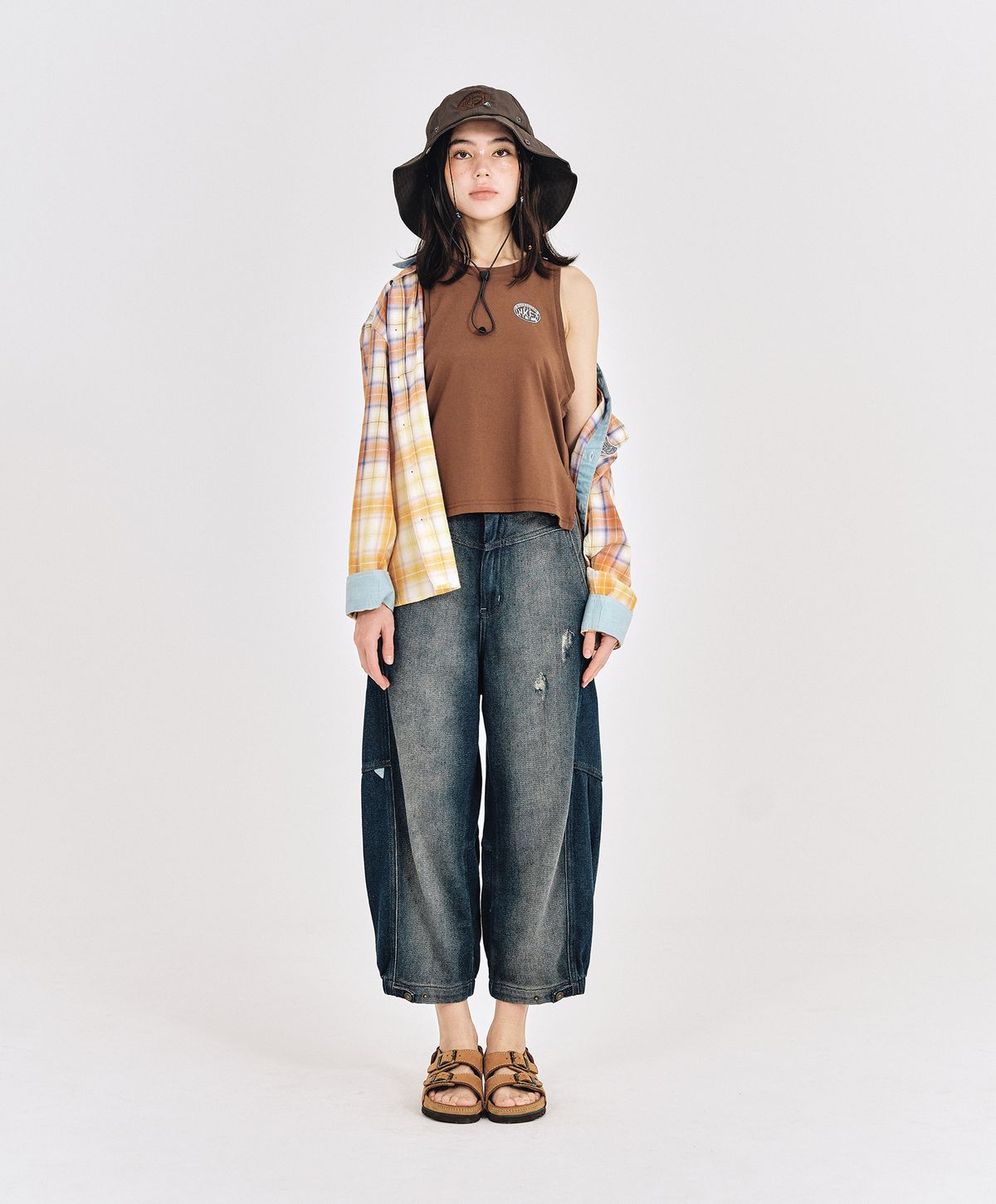 누크피터(NUUKFITTER) WASHING CURVED BALLON JEANS [NAVY]