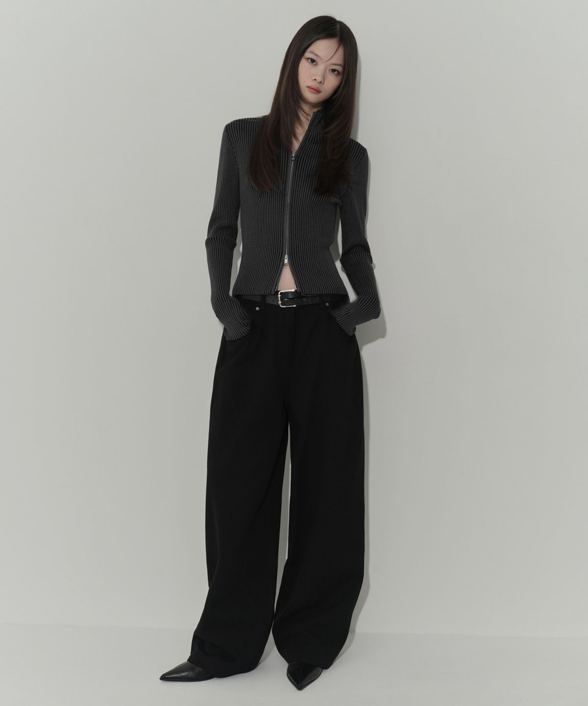 무신사 스탠다드 우먼(MUSINSA STANDARD WOMAN) 우먼즈 코튼 엑스트라 와이드 팬츠 [블랙]