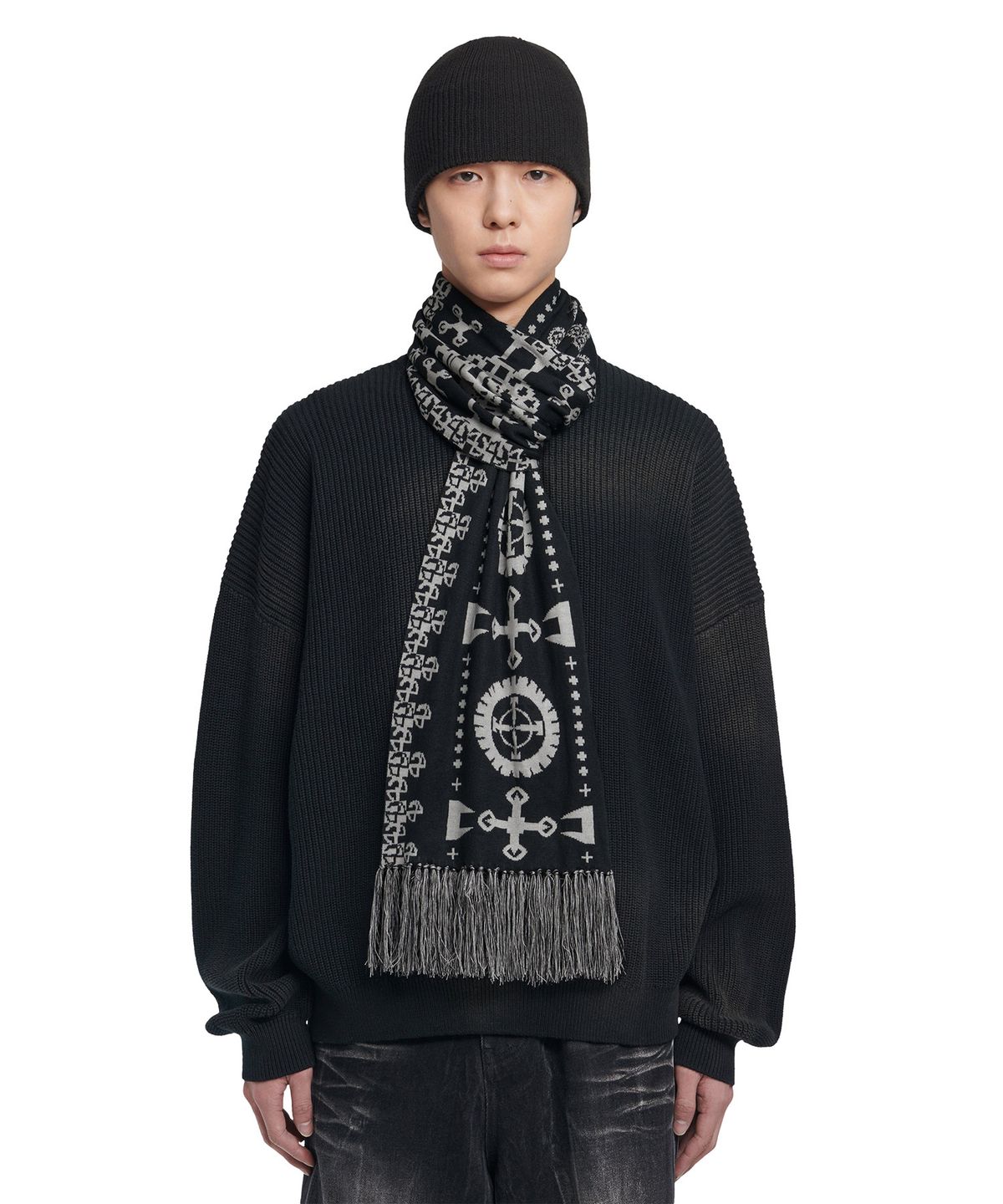 노매뉴얼(NOMANUAL) GEAR PATTERN JACQUARD MUFFLER - BLACK