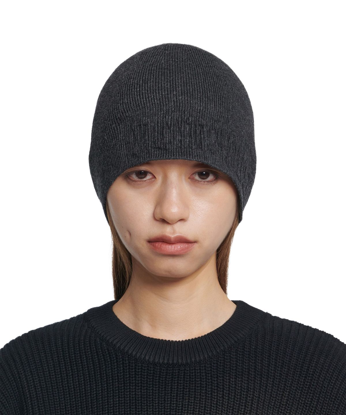 노매뉴얼(NOMANUAL) NM EMBOSSED BEANIE - CHARCOAL