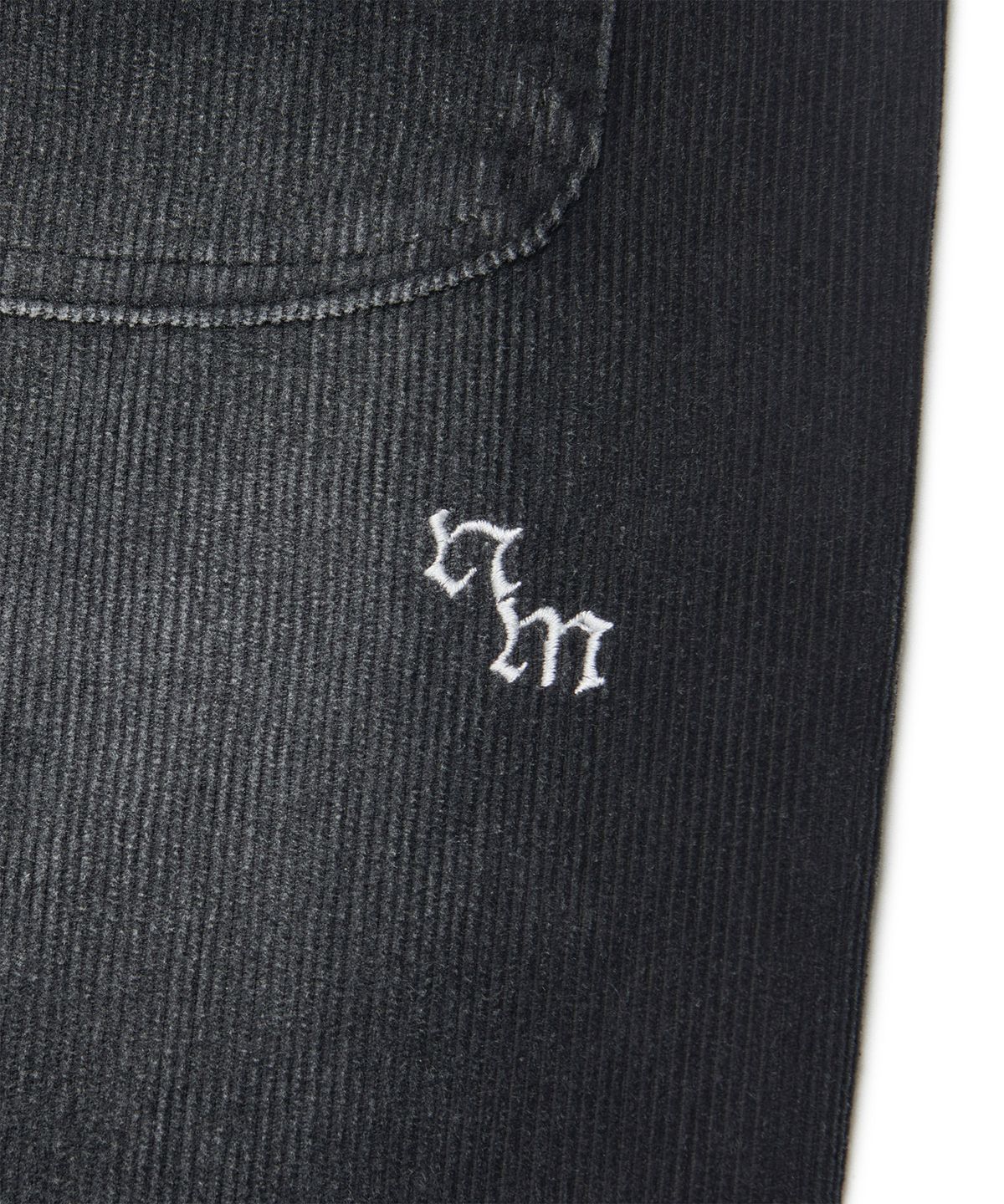 노매뉴얼(NOMANUAL) WAVE CURVED CORDUROY PANTS - BLACK