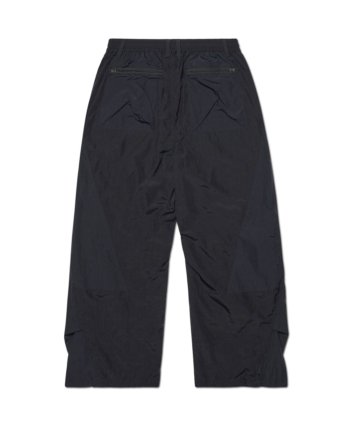 노매뉴얼(NOMANUAL) TUCK-STRUCTURED NYLON PANTS - BLACK