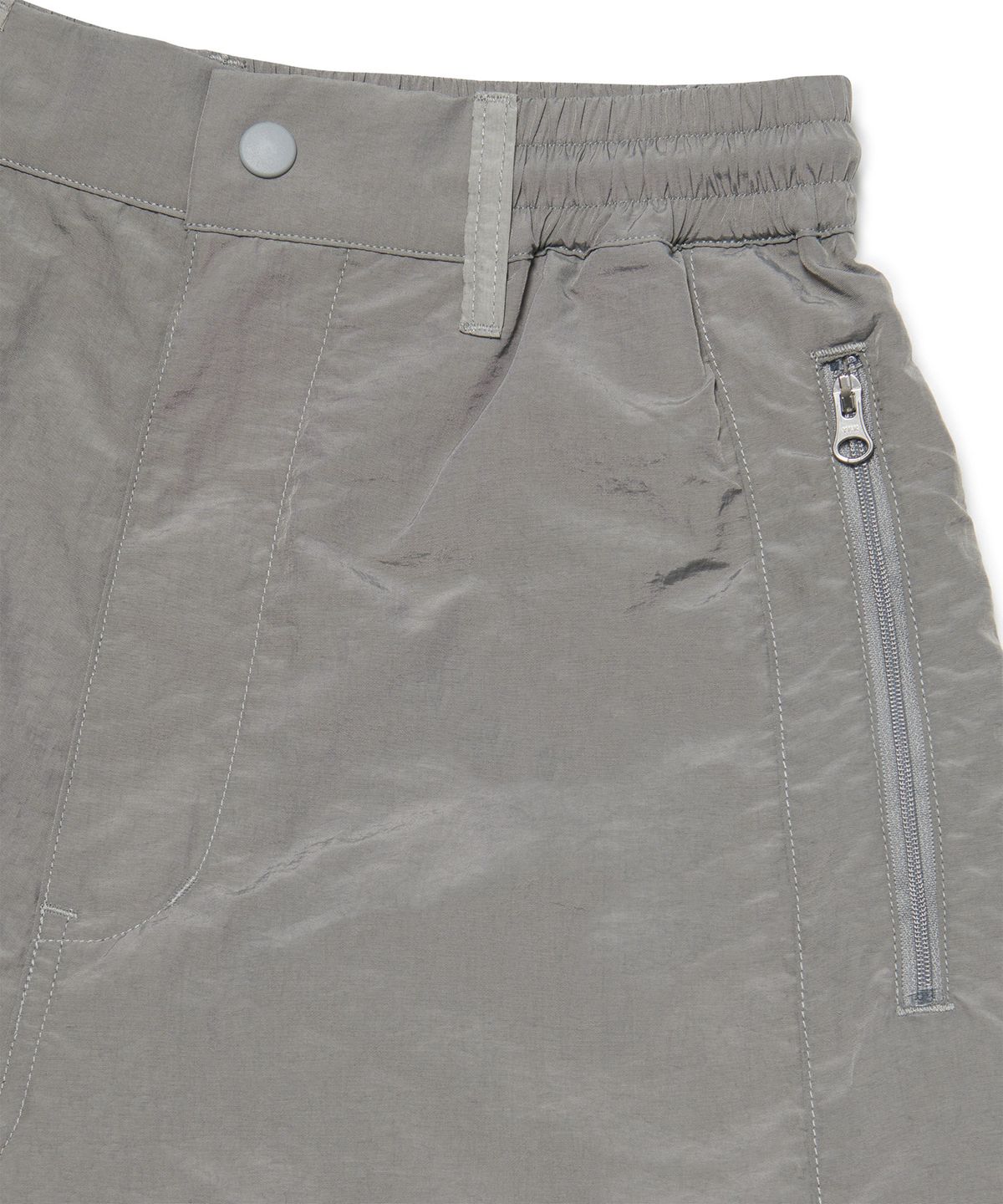 노매뉴얼(NOMANUAL) TUCK-STRUCTURED NYLON PANTS - GRAY
