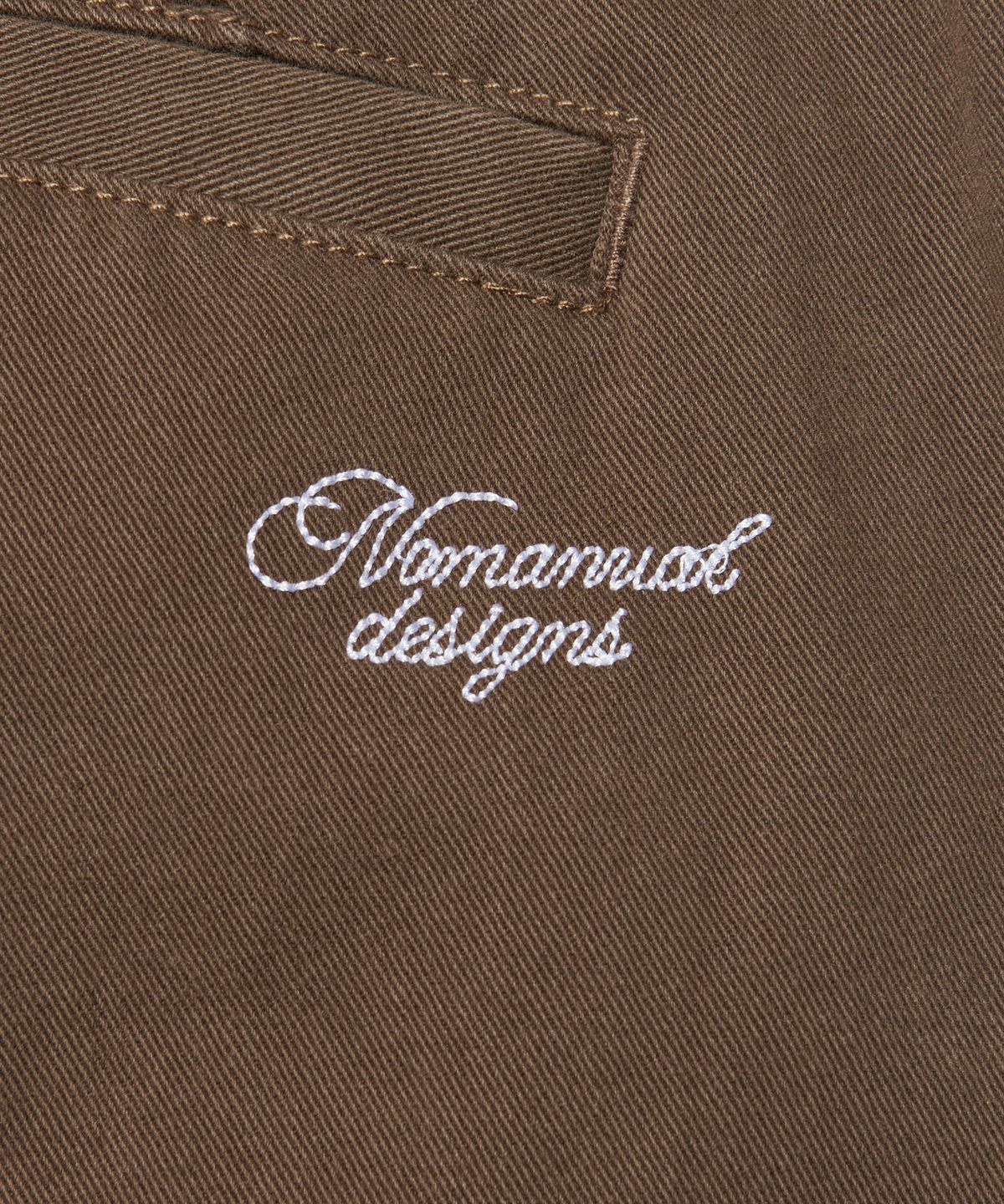 노매뉴얼(NOMANUAL) LOOSE FIT TWO-TUCK PANTS - BROWN