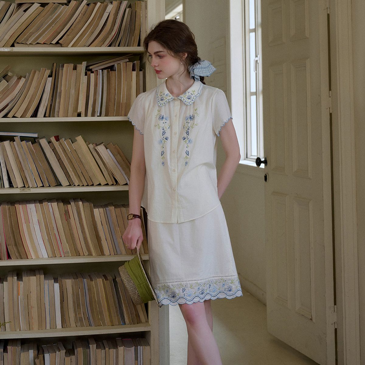 심플레트로(SIMPLE RETRO) SR_Cotton french doll collar blouse