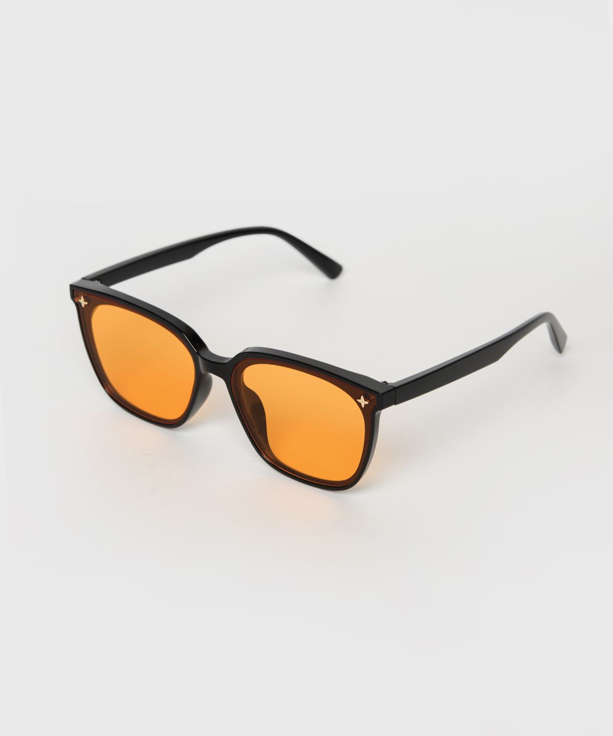 투큐브(2CUBE) Lily Dot Sunglasses