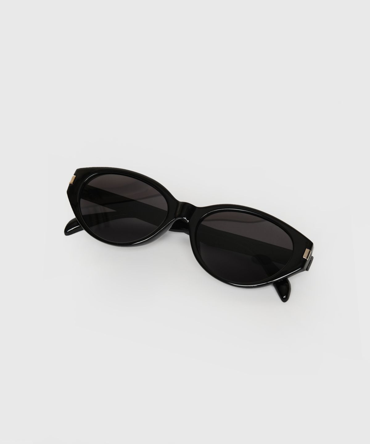 투큐브(2CUBE) Side Tip Cat Eyes
