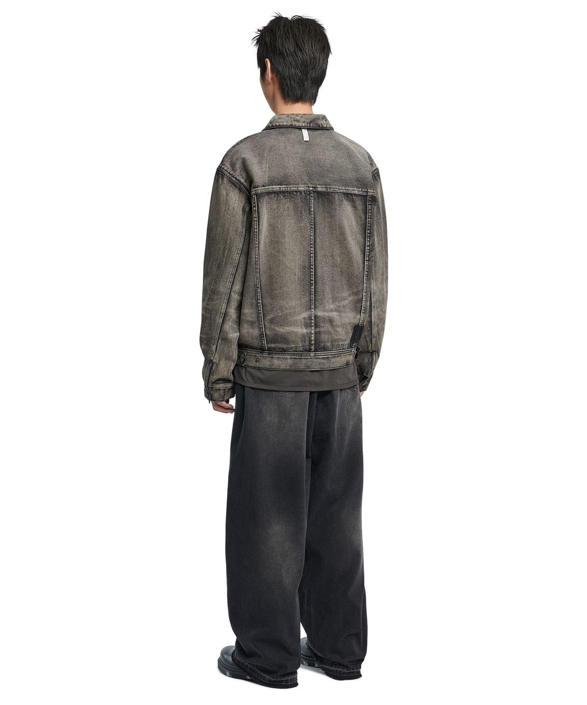 노매뉴얼(NOMANUAL) WASHED DENIM TRUCKER JACKET - WASHED BLACK