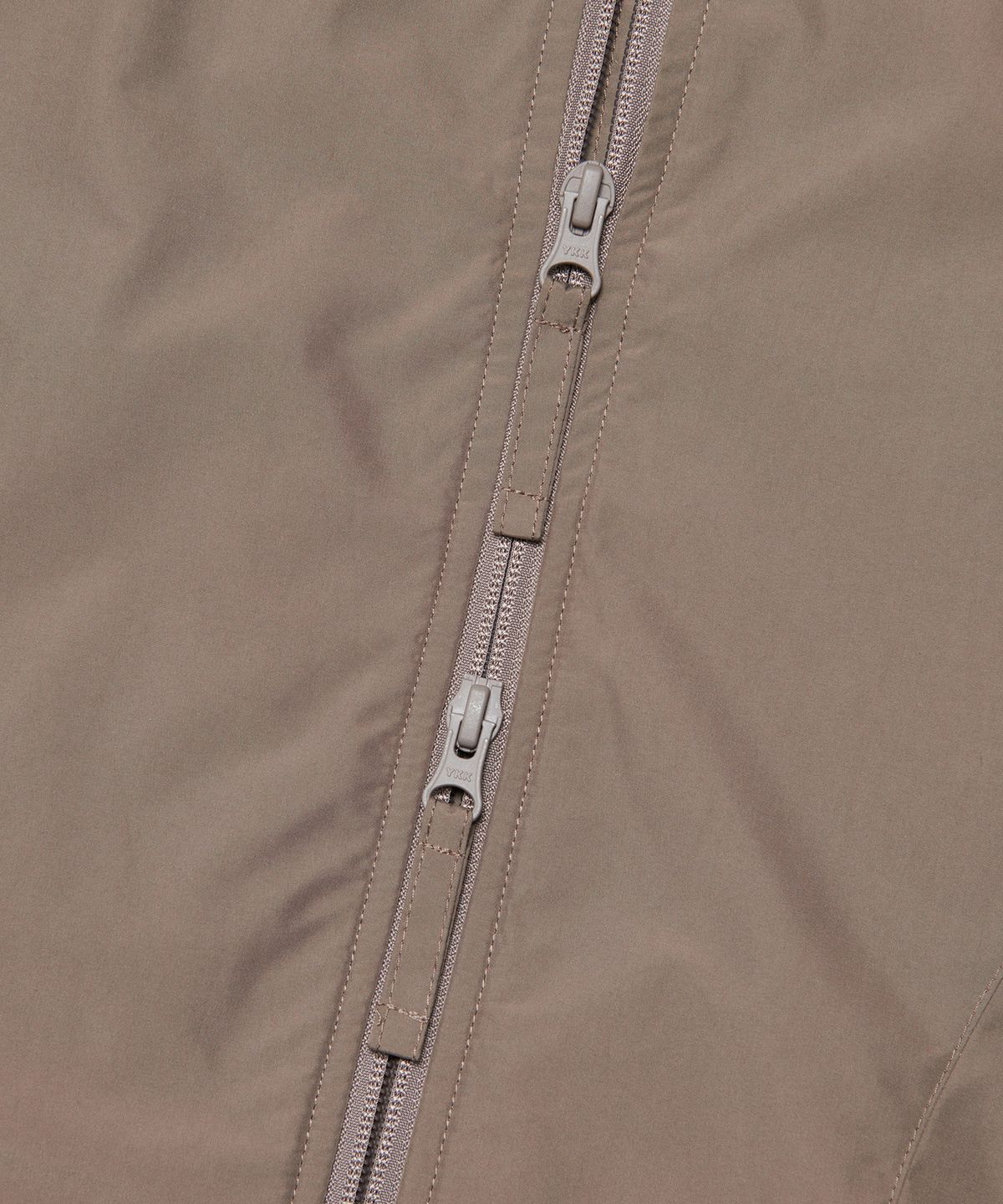 노매뉴얼(NOMANUAL) EASTON WIND SHELL - BROWN