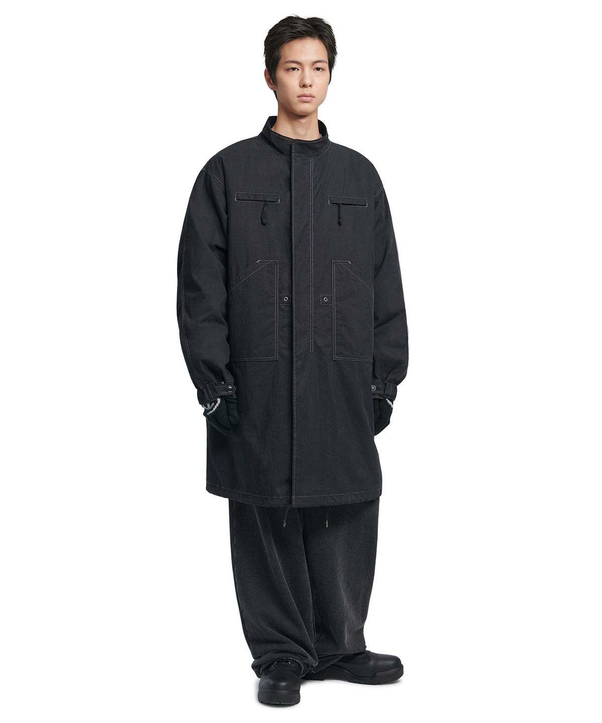 노매뉴얼(NOMANUAL) PATCHED EMBLEM PARKA - WASHED BLACK
