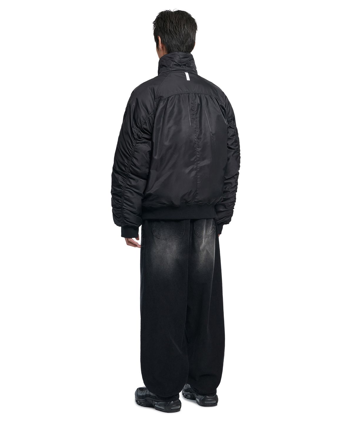노매뉴얼(NOMANUAL) K.L BOMBER JACKET - BLACK
