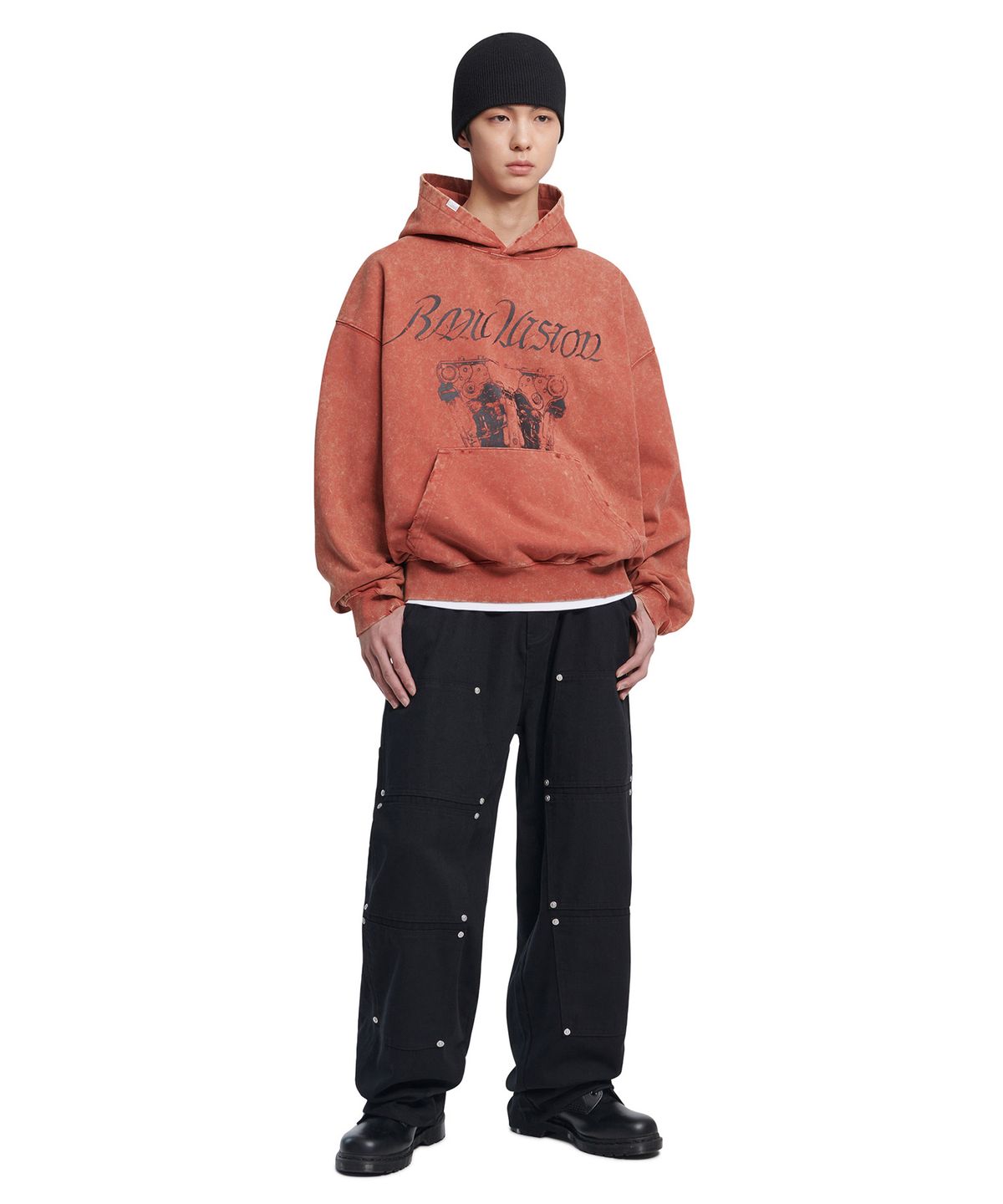노매뉴얼(NOMANUAL) ENGINE GRAPHIC DAMAGED HOODIE - WASHED BRICK