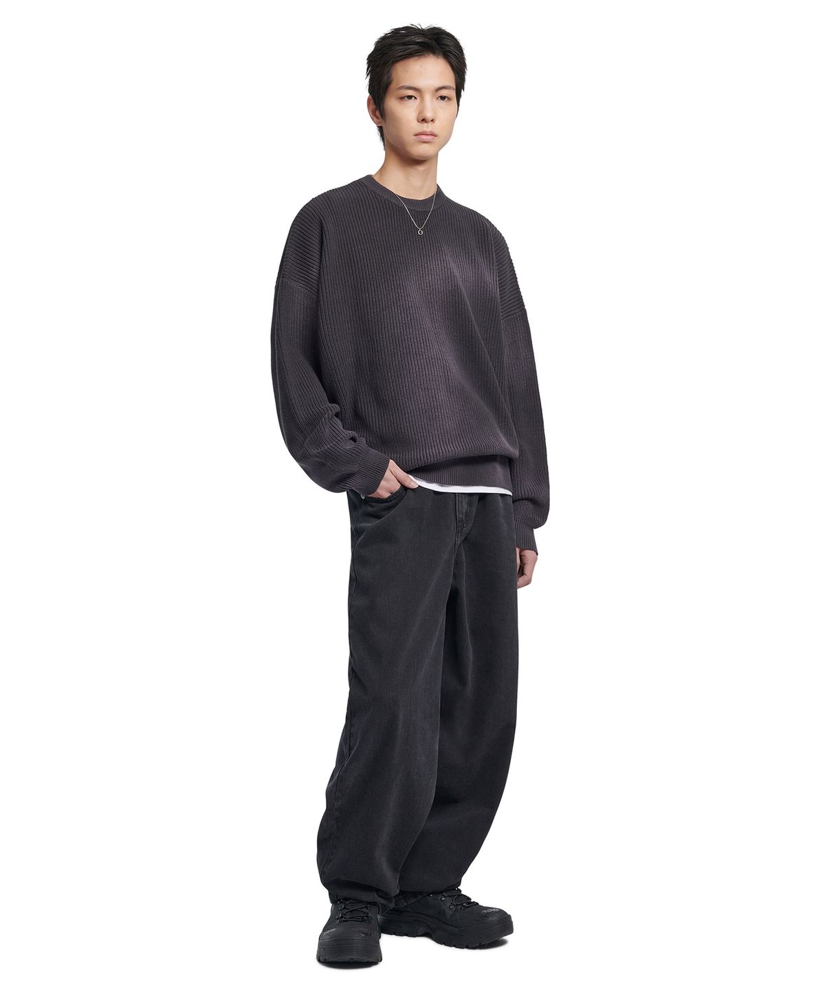 노매뉴얼(NOMANUAL) SPRAY DYEING KNIT - CHARCOAL