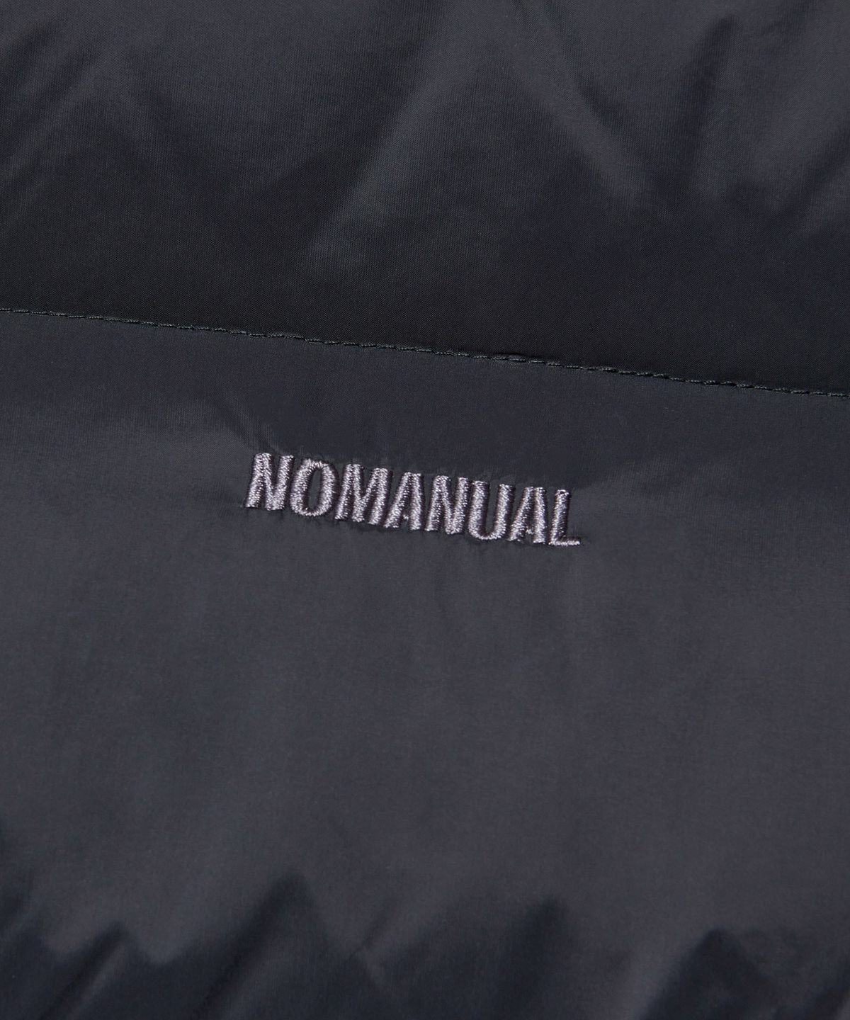 노매뉴얼(NOMANUAL) EMBER HOODED DUCK DOWN - BLACK