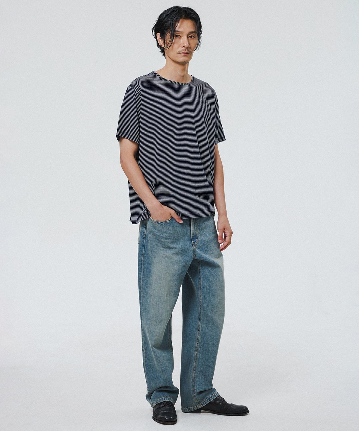 셔터(SHIRTER) SOFT STRIPE T-SHIRT (NAVY SKY)