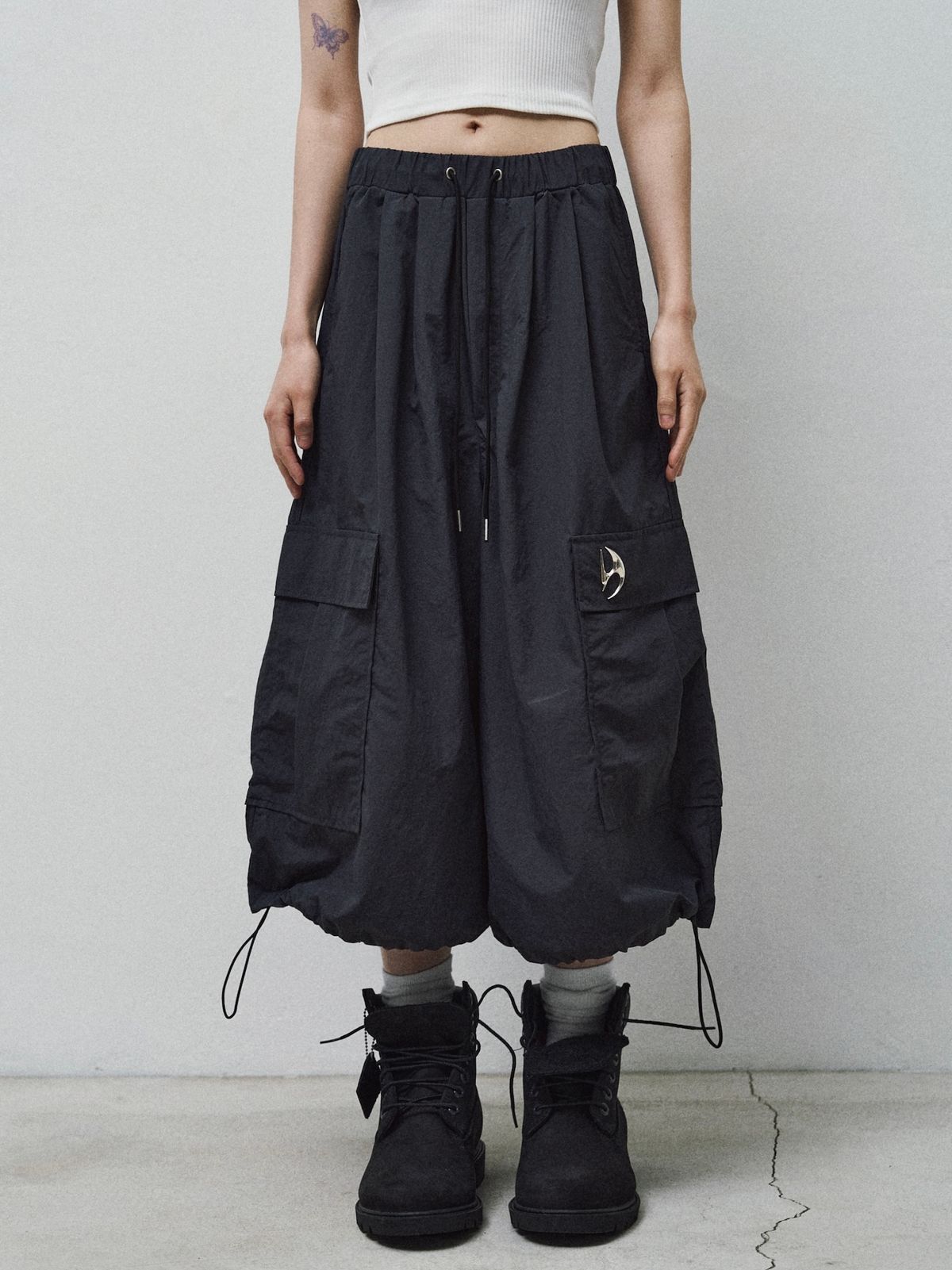 디에스엠티(DSMT) GRAVITY-8 PANTS_CHARCOAL