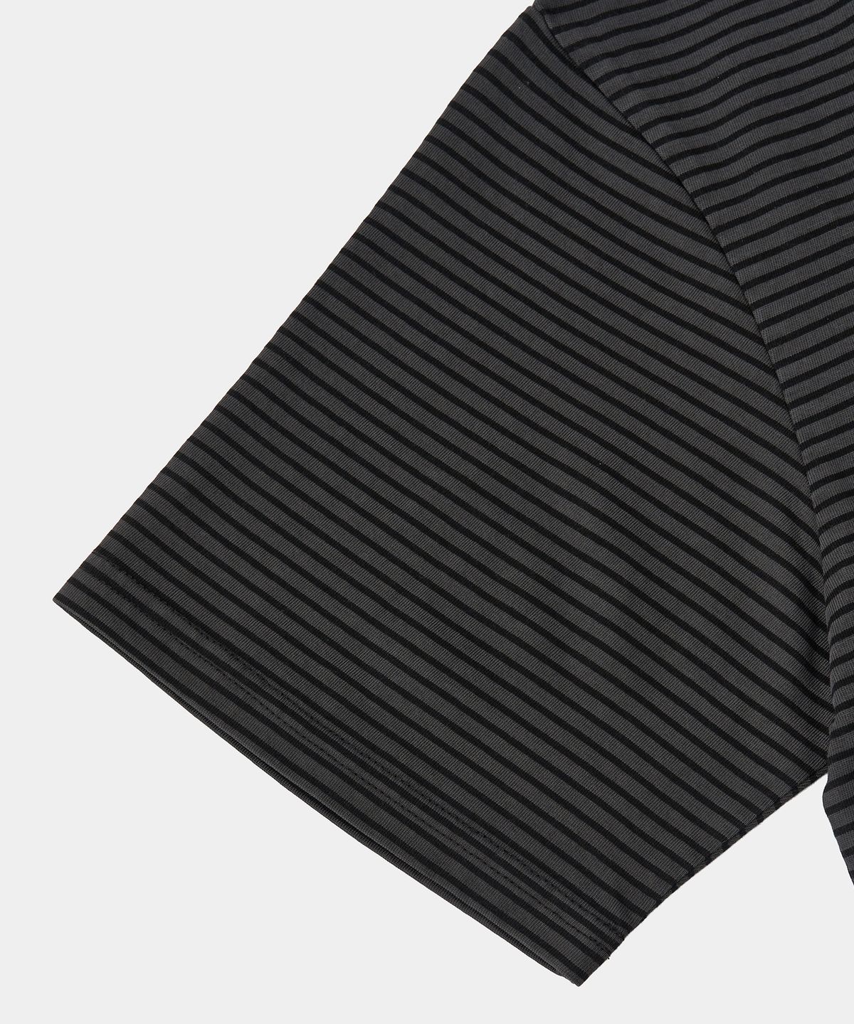 엑스컨테이너(EXCONTAINER) 피그먼트 다이드 스트라이프 하프 티셔츠 (CHACOAL)