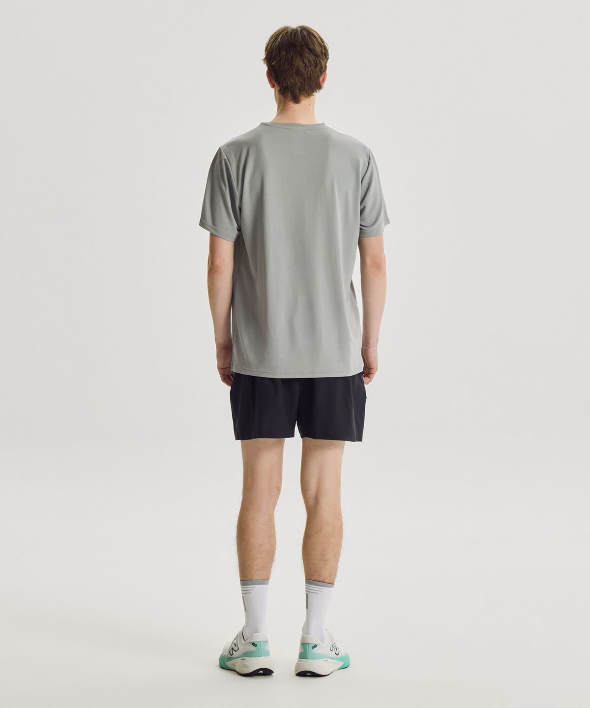 뉴발란스(NEW BALANCE) NBNEG36103 / UNI 스포츠에센셜 반팔티 (GRAY)