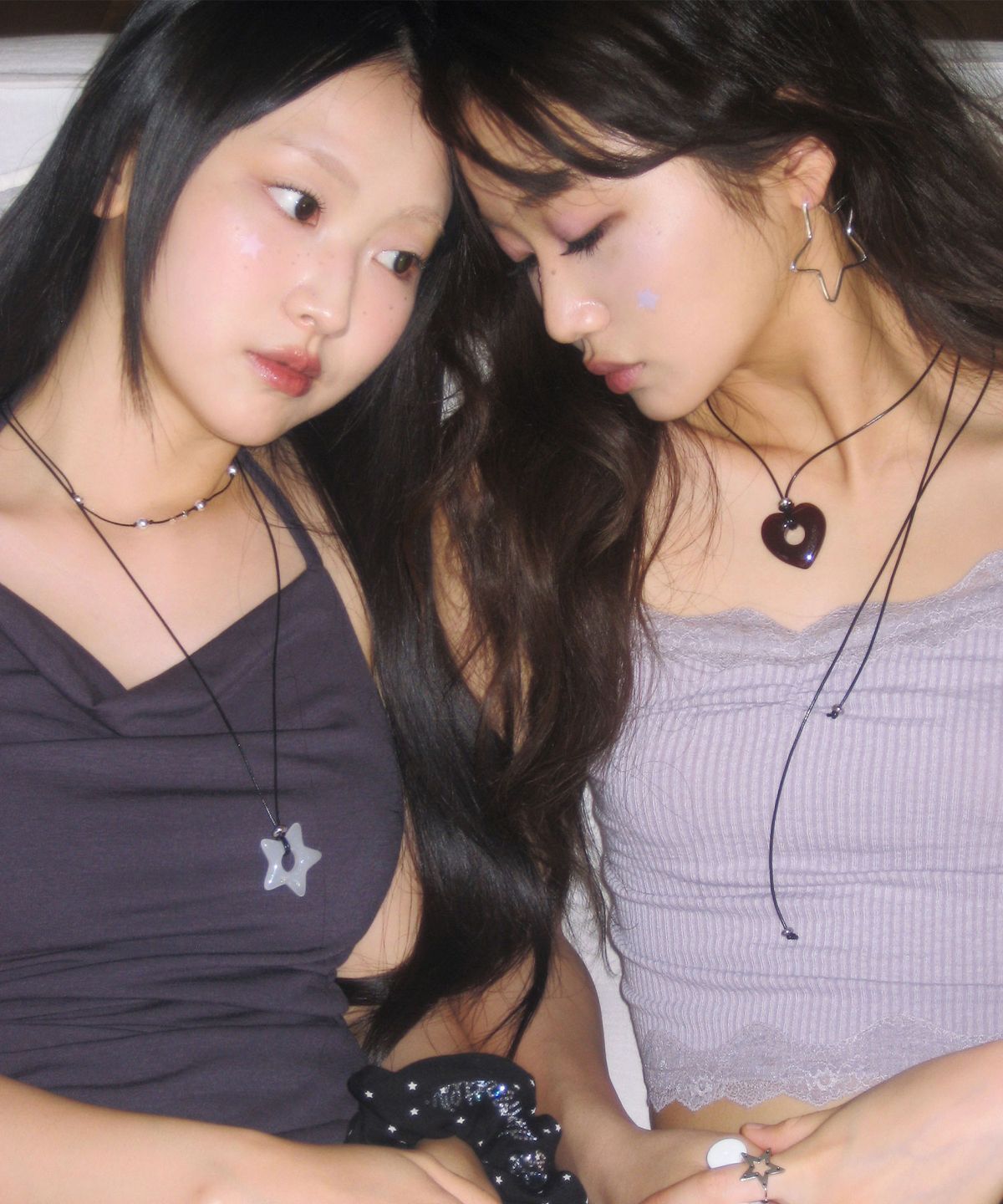 잇더즌매터(IT DOESN'T MATTER) [STAR] Loppy necklace (Glitter)