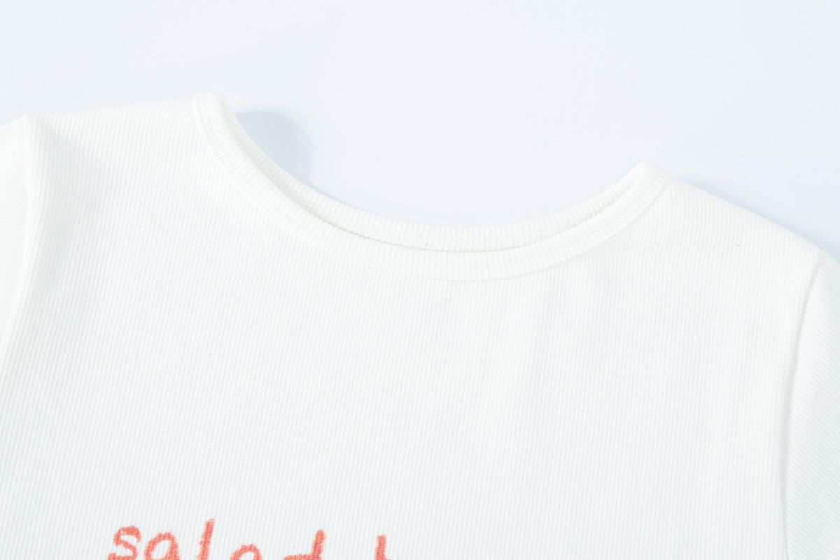 샐러드바구니(SALAD BAGUNI) Provocation lettering ribbed tee - white