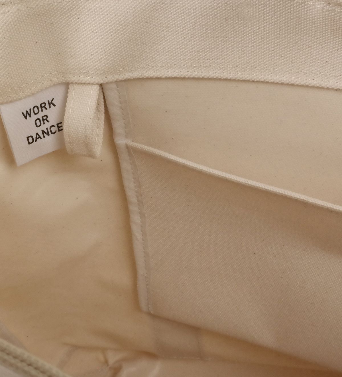 워크 오얼 댄스(WORK OR DANCE) 003 LARGE IVORY