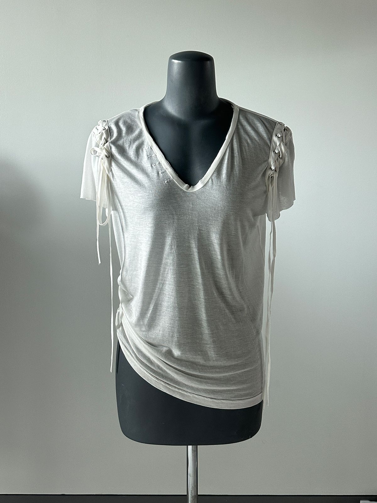 리게(RIGHE) SEETHROUGH SLIM LINE TSHIRT WHITE