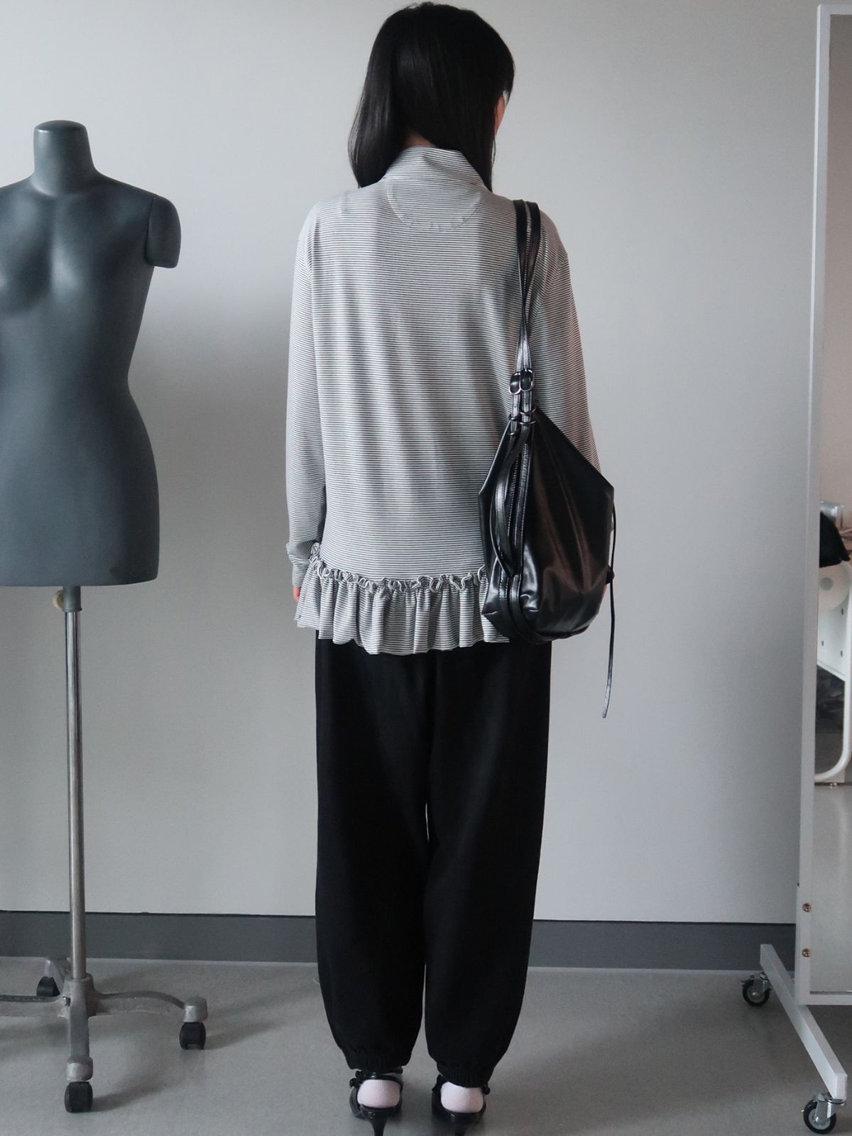 리게(RIGHE) STRIPE WRINKLES TSHIRT WHITE