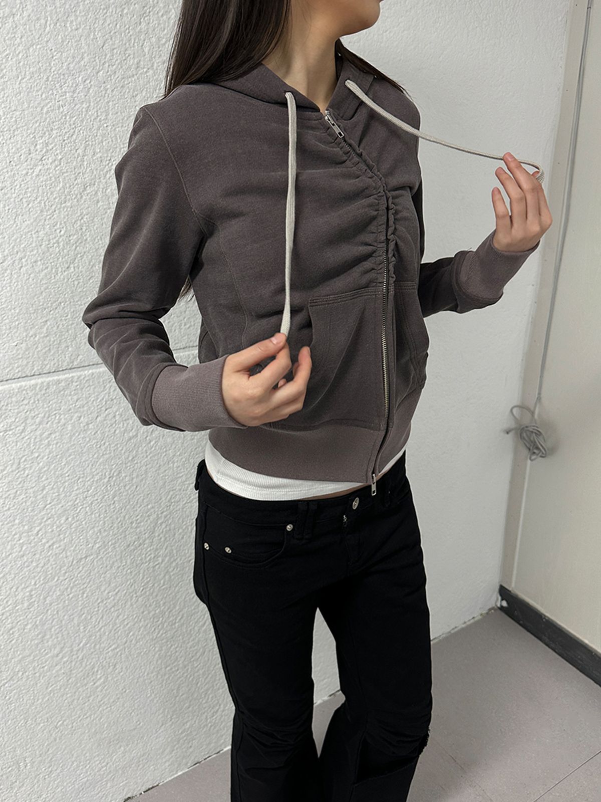 리게(RIGHE) UNBALANCE HOODED ZIP-UP WINEBROWN