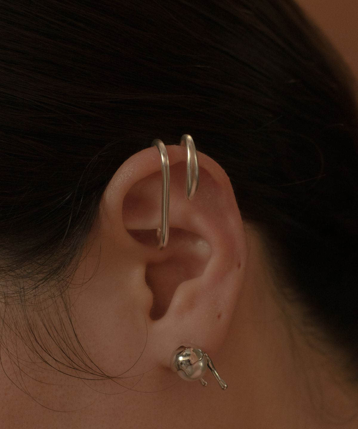 노비스도쿄(NOVICE TOKYO) 더블 라인 안테나 이어커프 Double Line Antenna Ear Cuff / silver