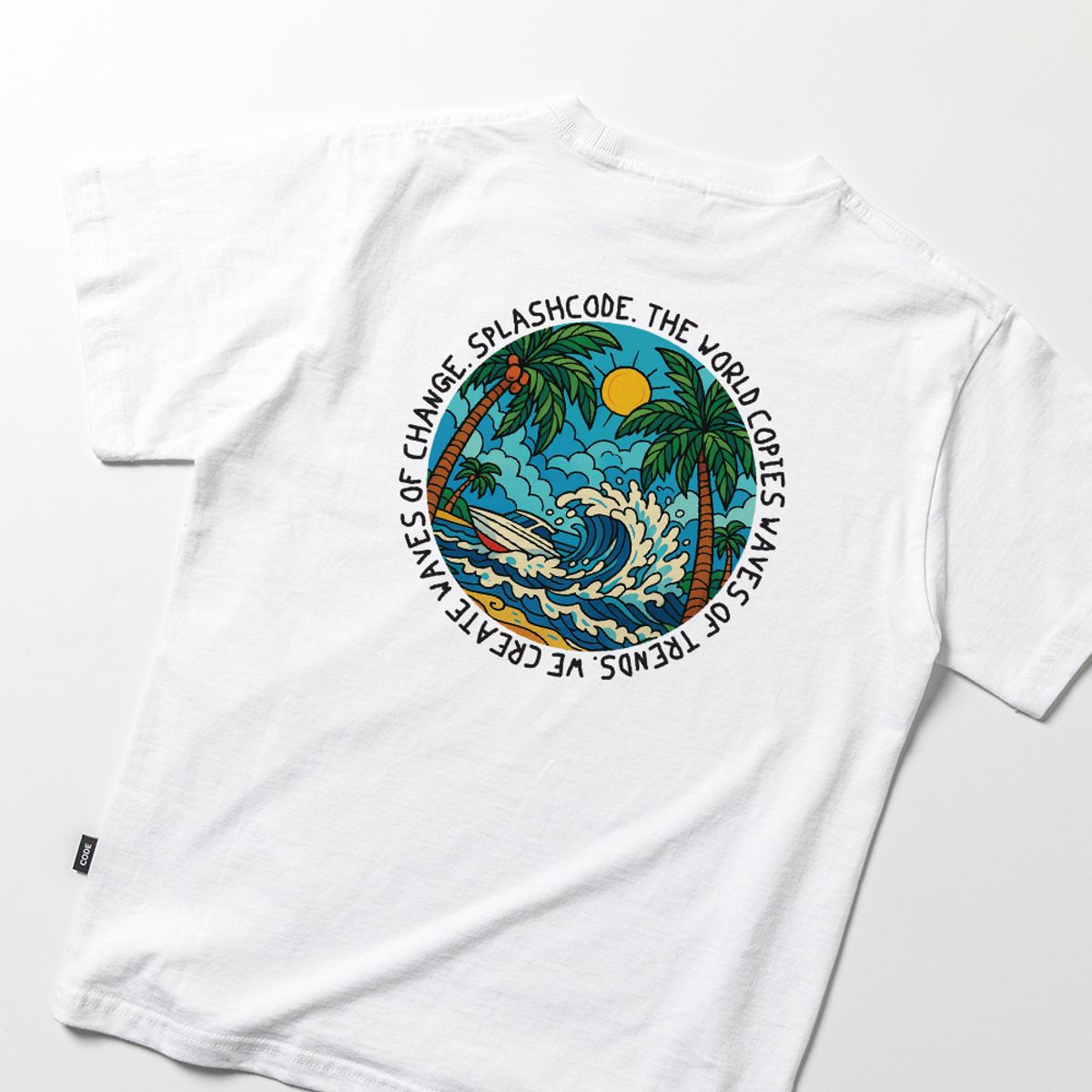 스플래시코드 키즈(SPLASHCODE KIDS) 키즈 반팔 티셔츠 화이트 - 웨이비 보트 클럽(Wavy Boat Club)