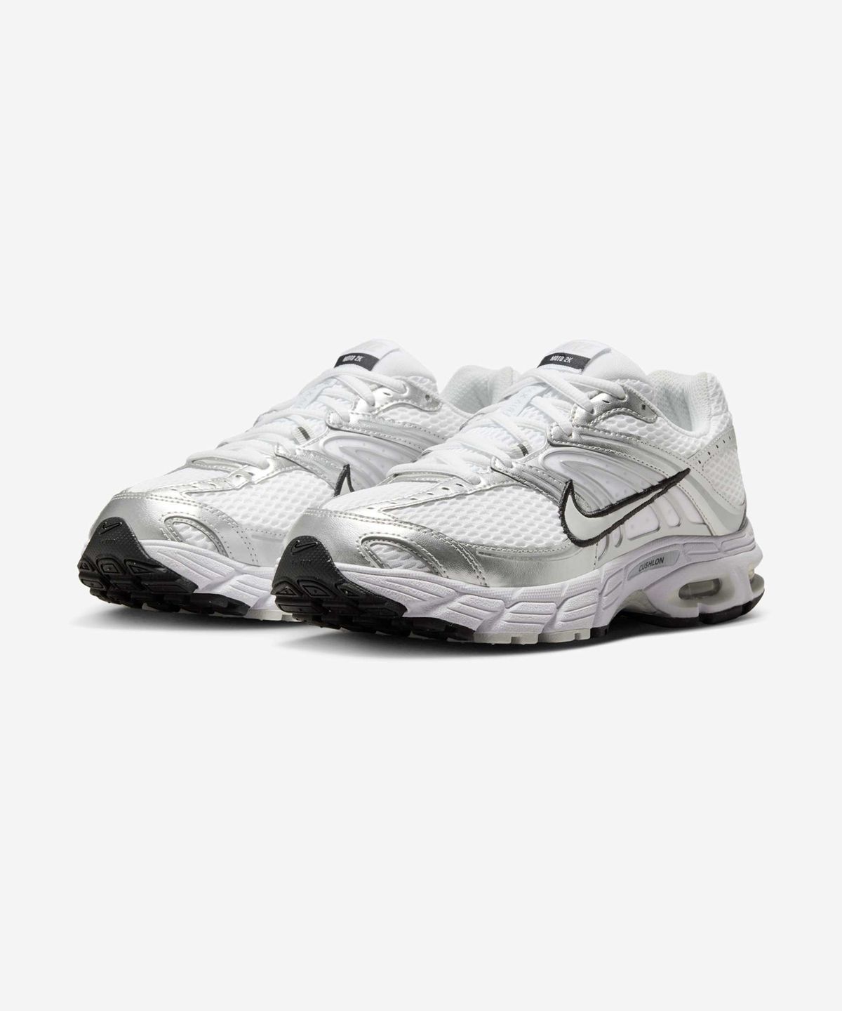 나이키(NIKE) 에어 맥스 모토 2K W - 화이트:메탈릭 실버:블랙:포톤 더스트 / HQ2056-103