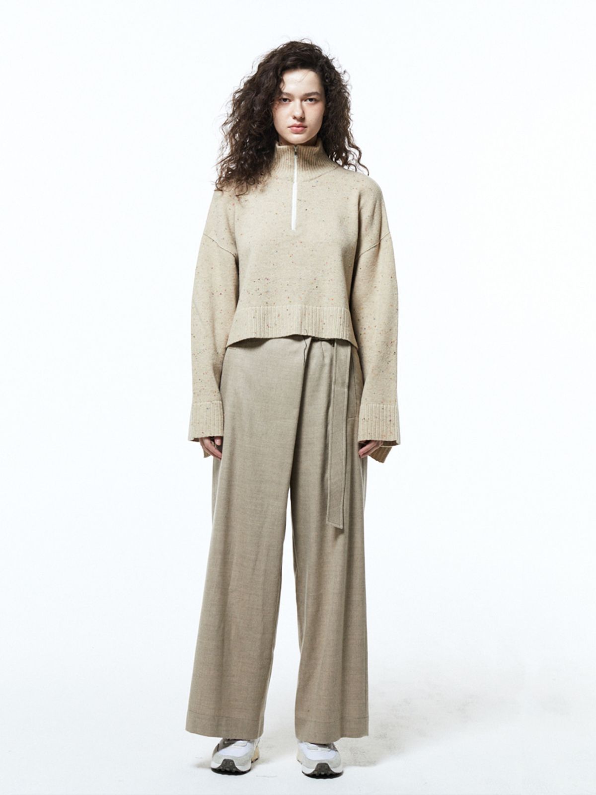 하우스공칠이씨(HAUS072C) WRAP STYLE WOOL WIDE PT BEIGE