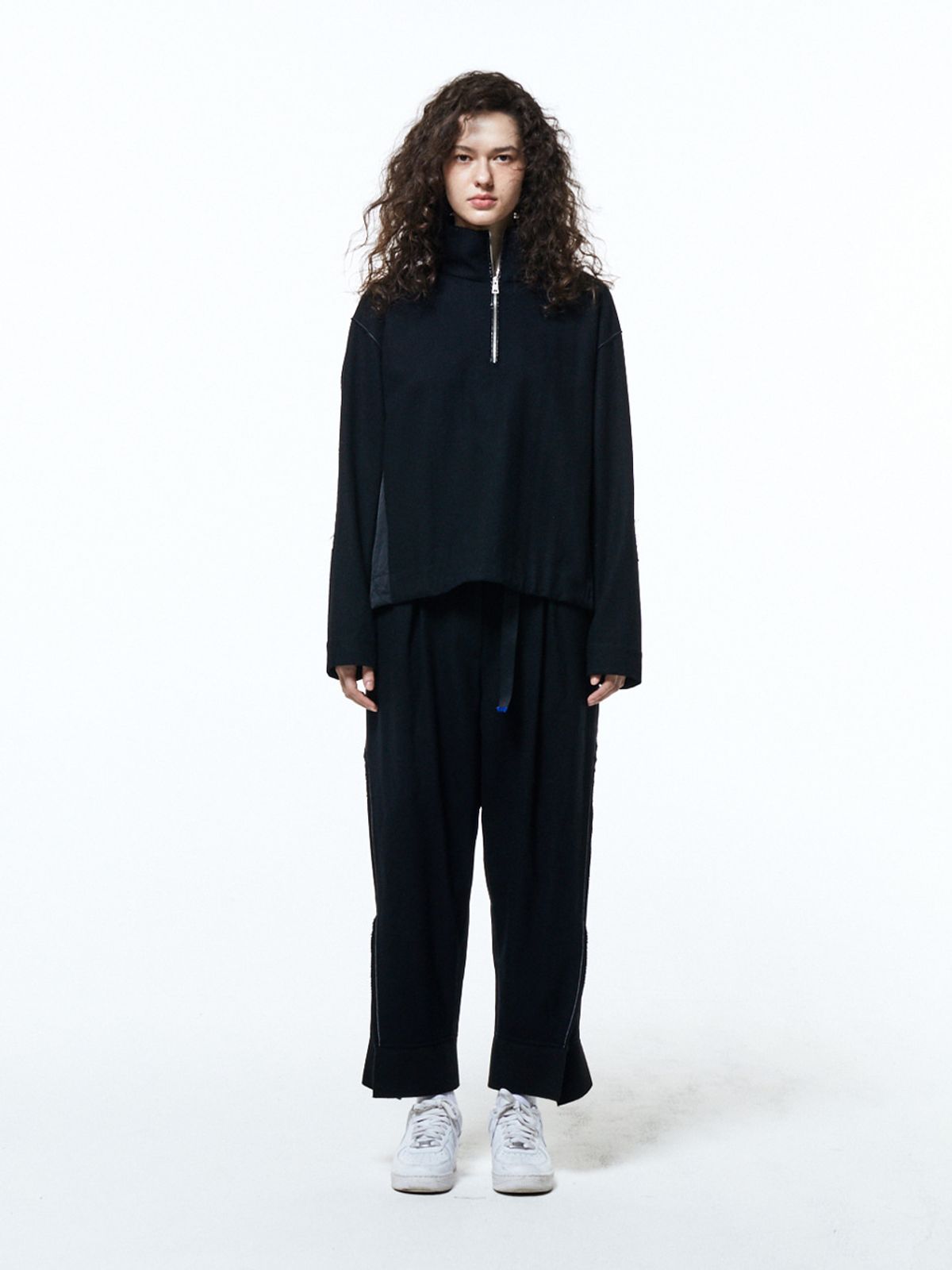 하우스공칠이씨(HAUS072C) WOOL SETUP PANTS BLACK