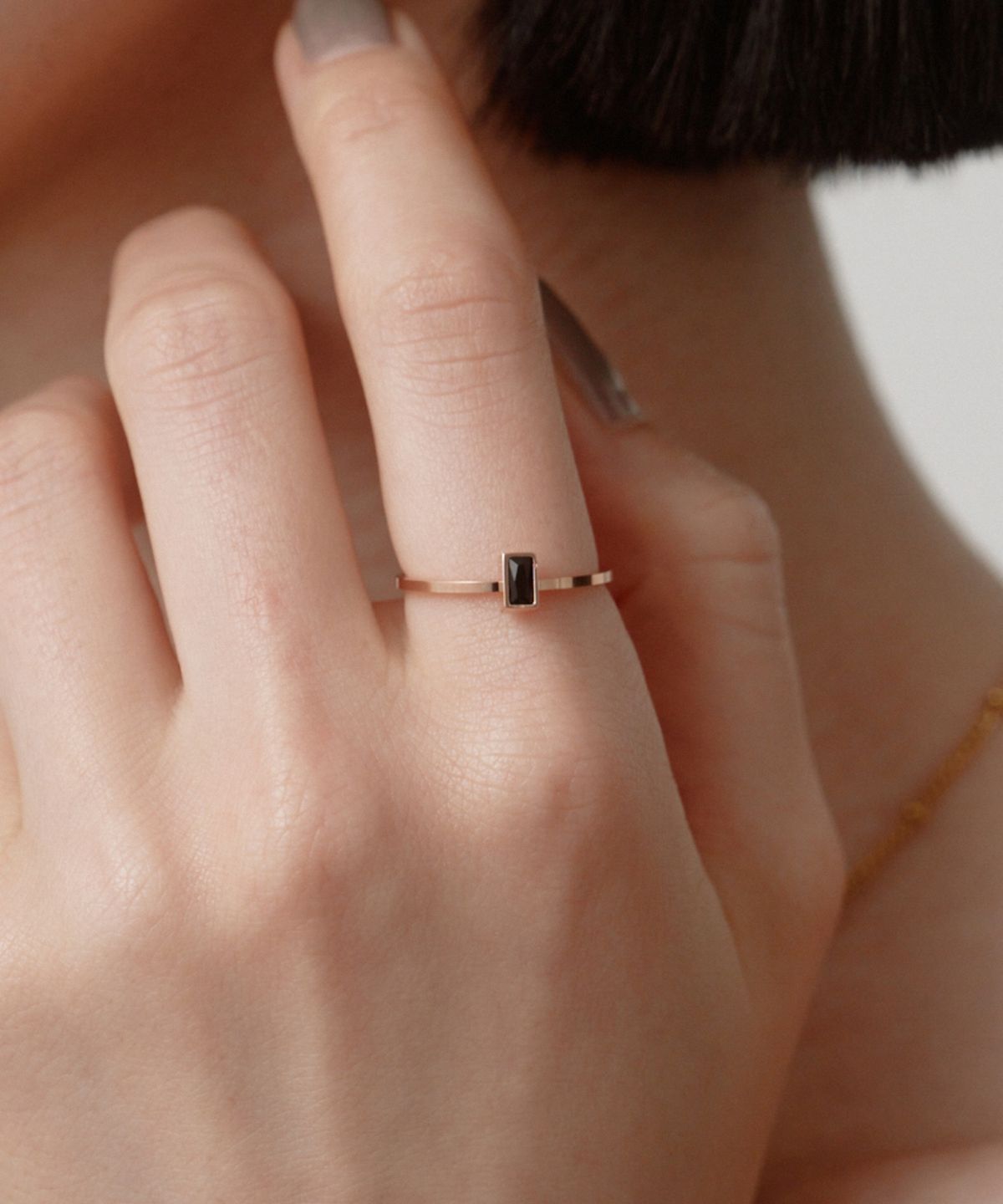 노비스도쿄(NOVICE TOKYO) 사각형 스톤 모티프 반지 Rectangle Stone Motif Ring［Stainless］/ Gold