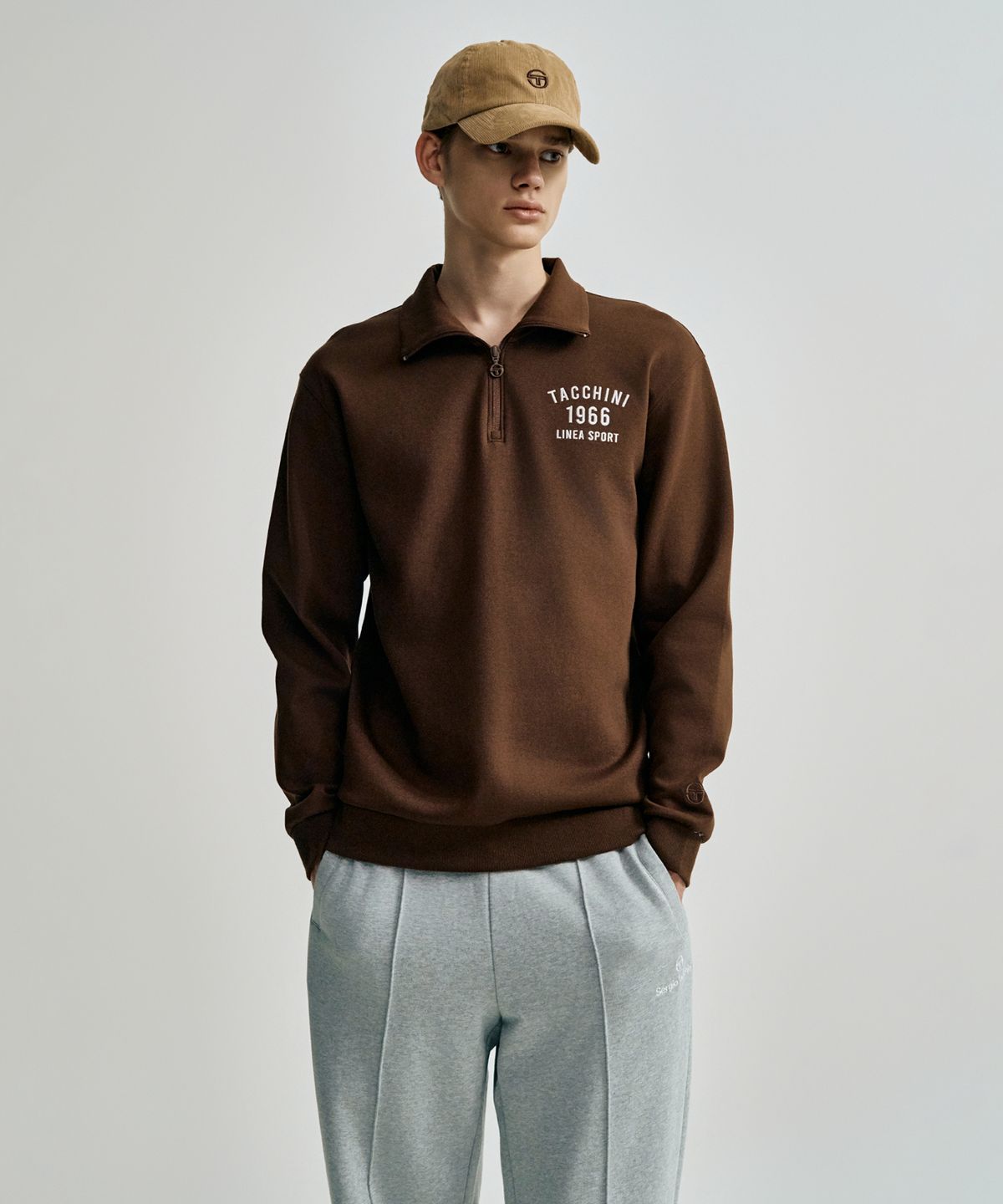 세르지오 타키니(SERGIO TACCHINI) U 쿠쉬라이트 하프집 (D.Brown)
