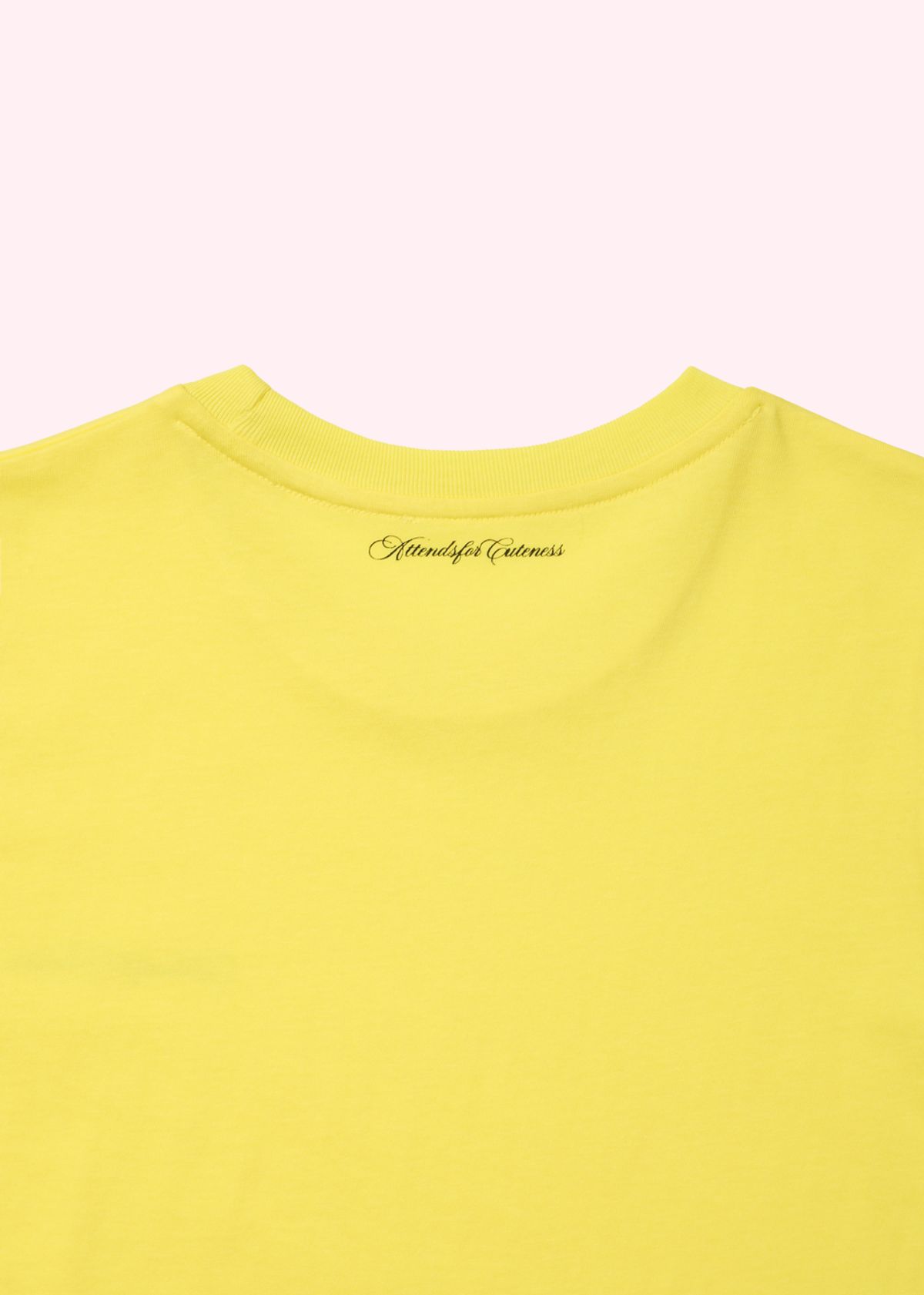 어텐즈(ATTENDS) Attends for cuteness tee (Yellow)