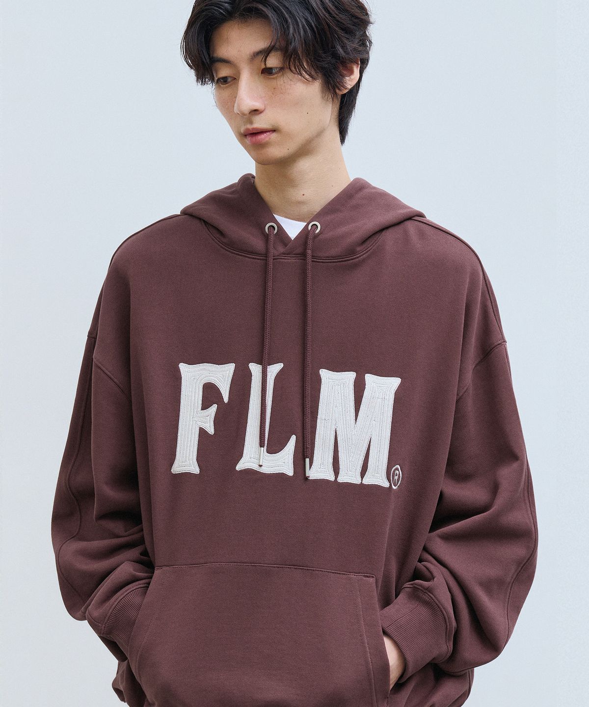 필루미네이트(FILLUMINATE) FLM 스티치 로고 후디-와인