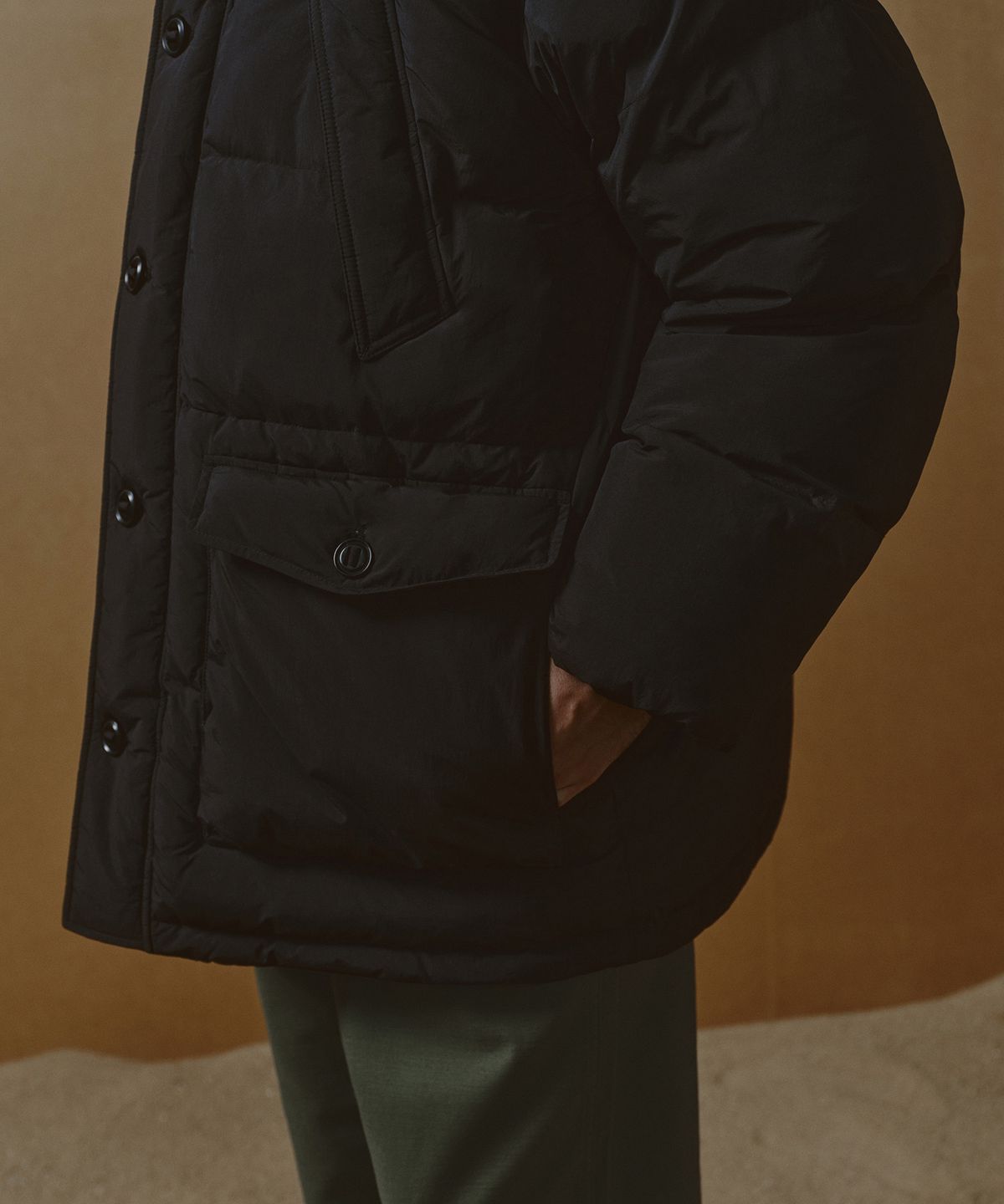 무신사 스탠다드(MUSINSA STANDARD) 마운틴 패딩 파카 [블랙]