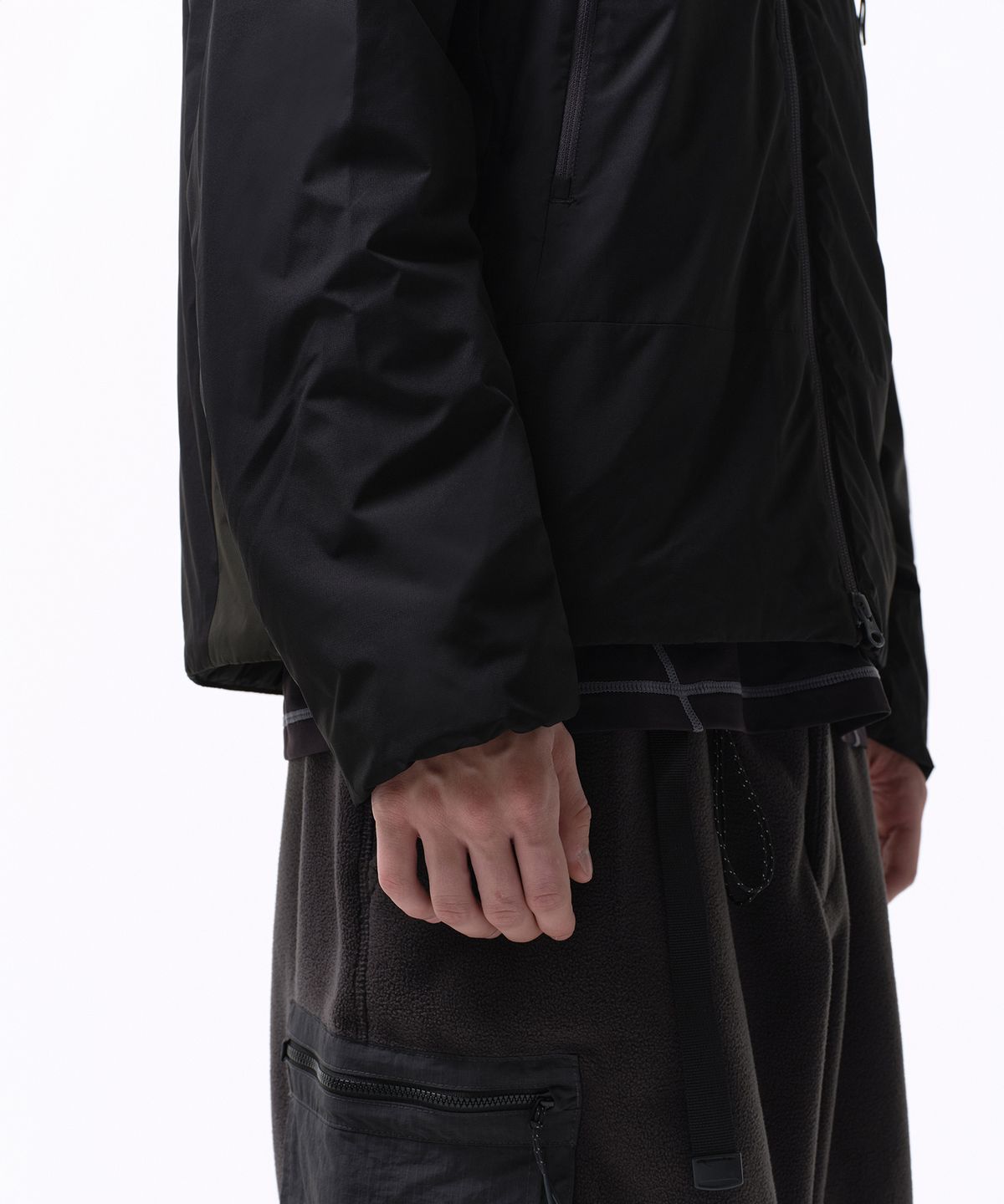 무신사 스탠다드(MUSINSA STANDARD) [시티 레저] 패디드 윈드브레이커 재킷 [블랙]