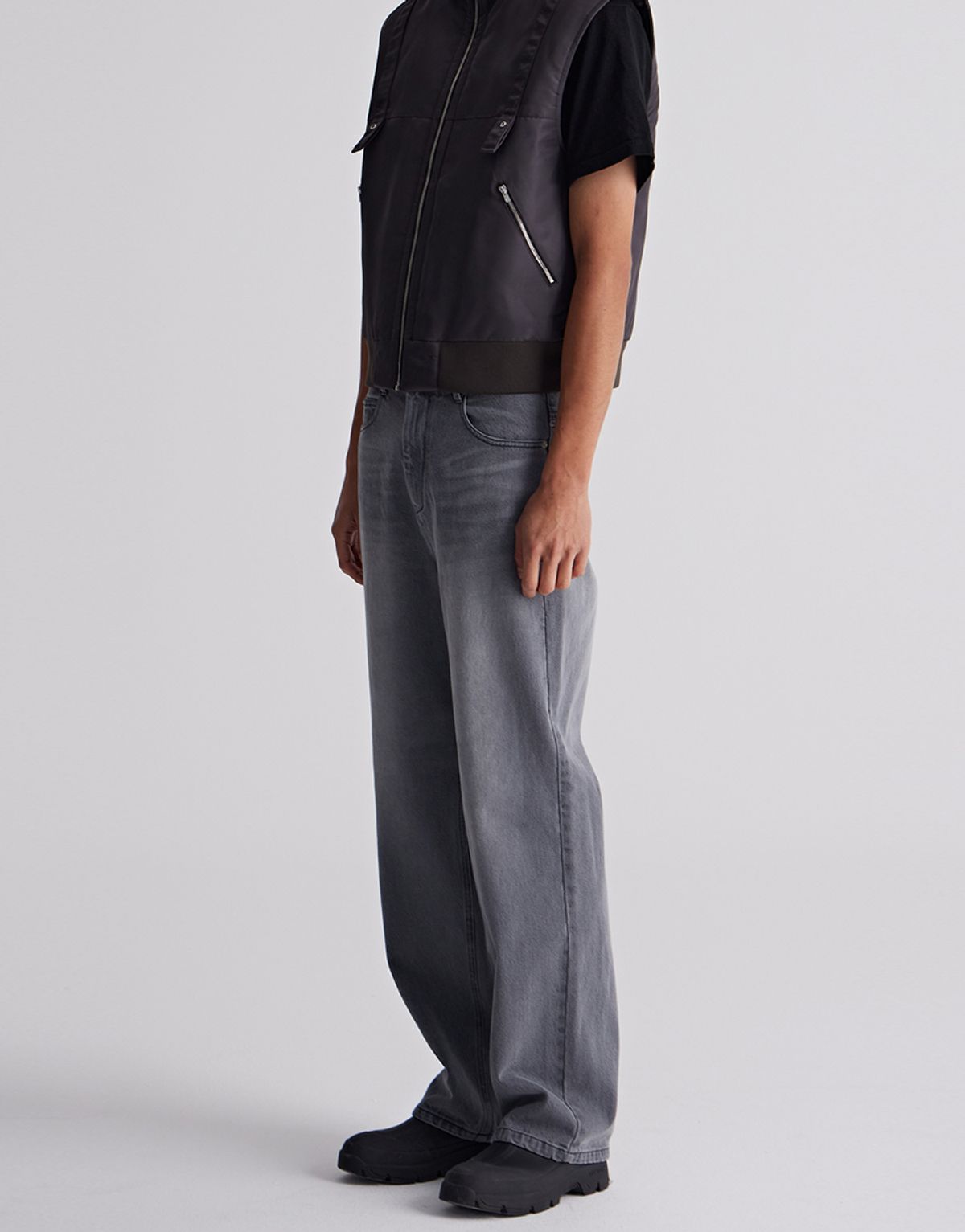 리게(RIGHE) DENIM PANTS LIGHT GREY