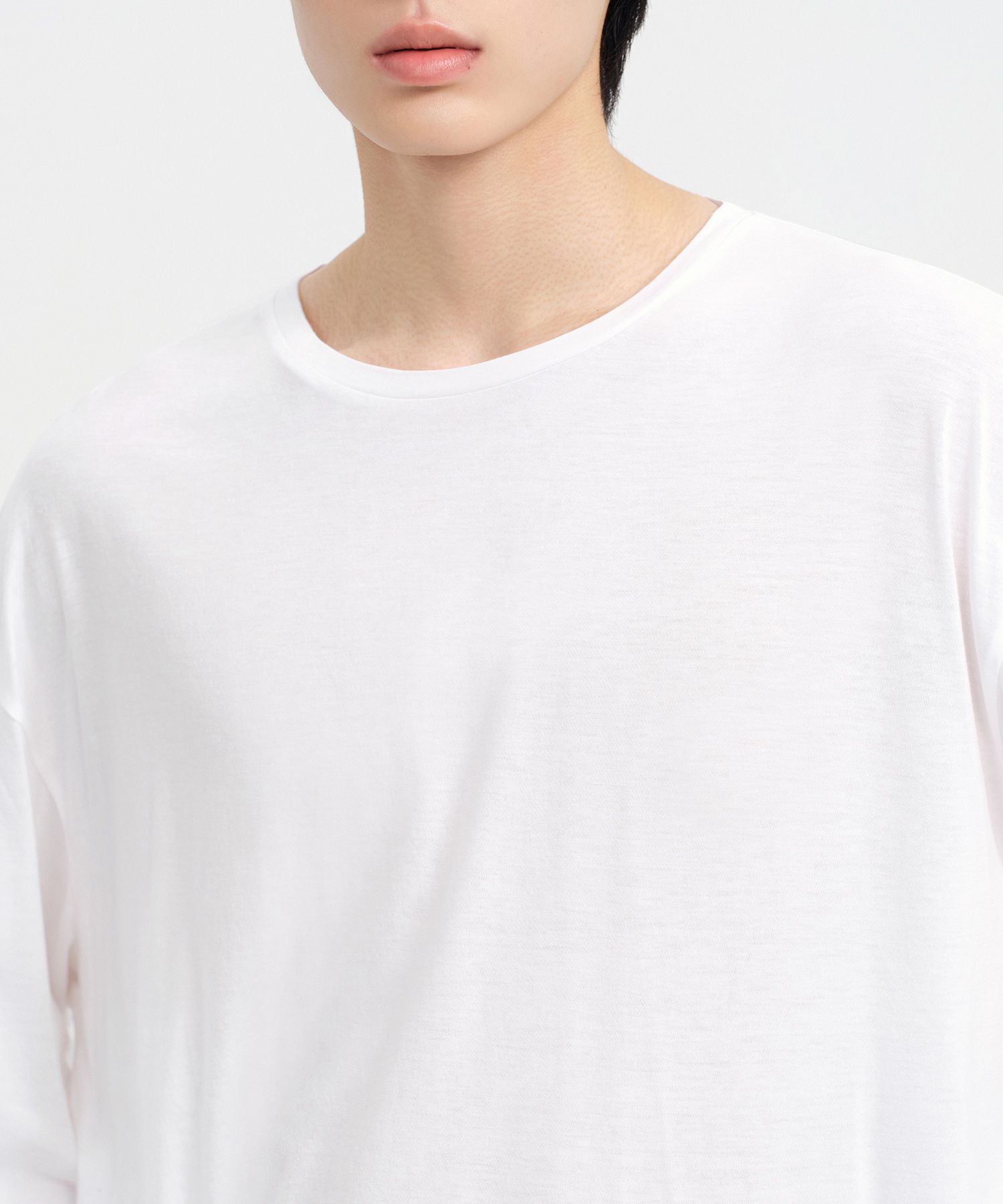 MUSINSA | MUSINSA STANDARD Oversized CR Crew Neck Long