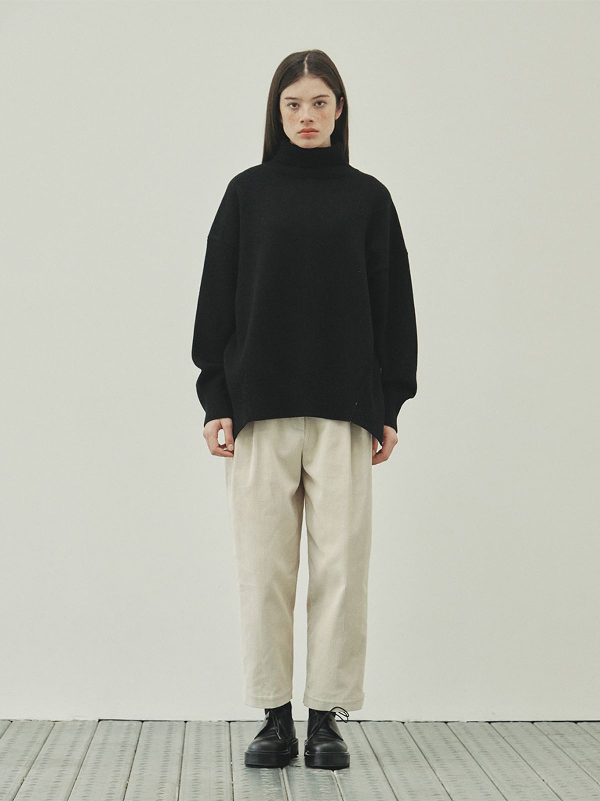 하우스공칠이씨(HAUS072C) VESTA KPO BLACK