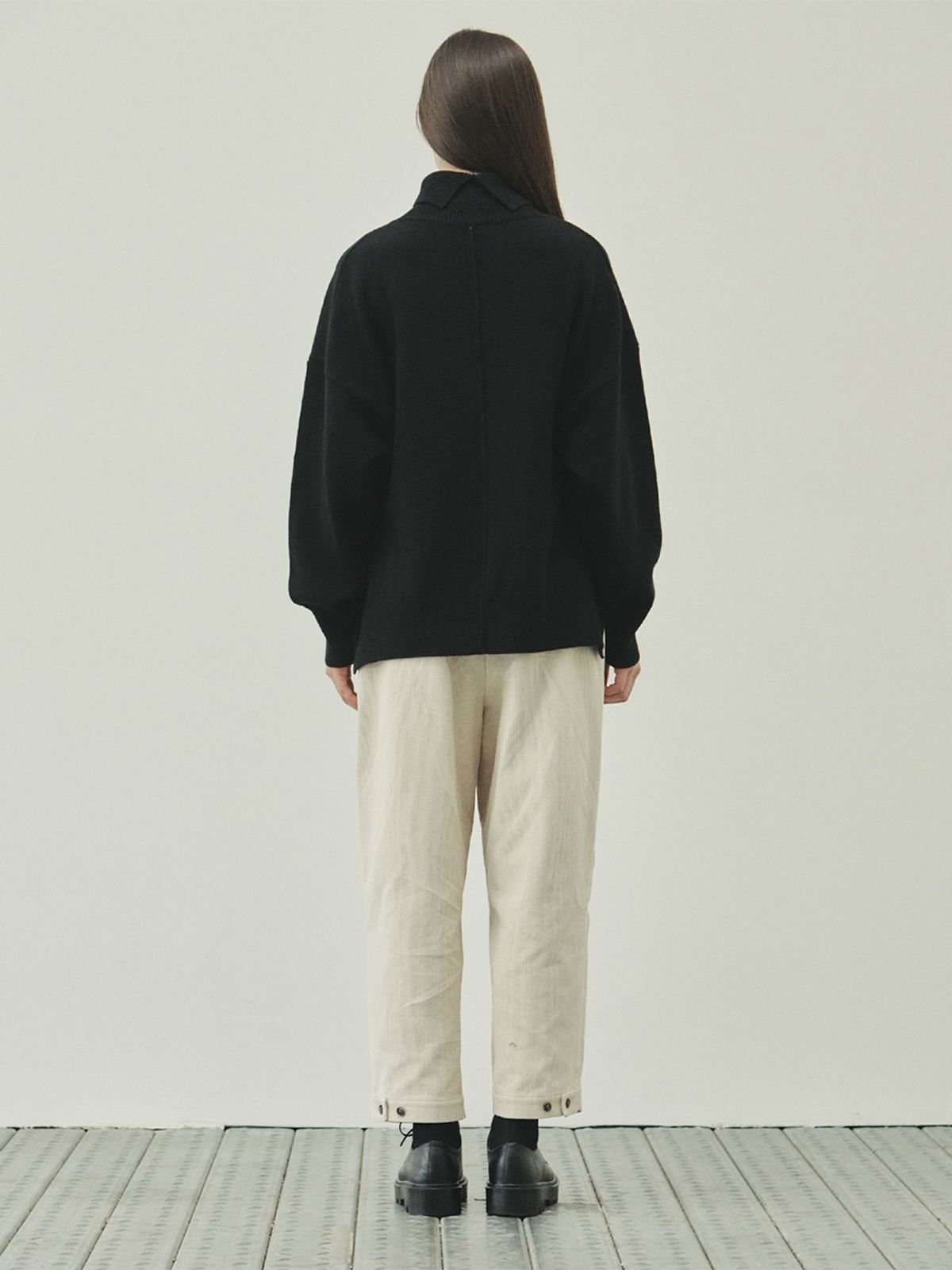 하우스공칠이씨(HAUS072C) VESTA KPO BLACK