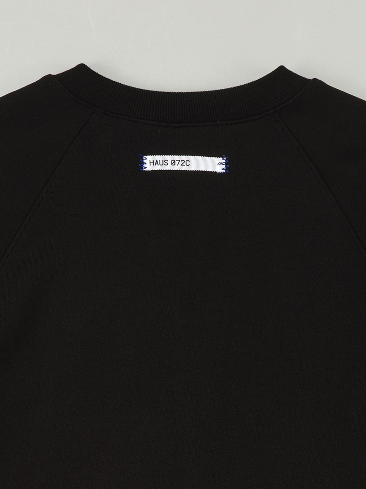 하우스공칠이씨(HAUS072C) ARES TS BLACK
