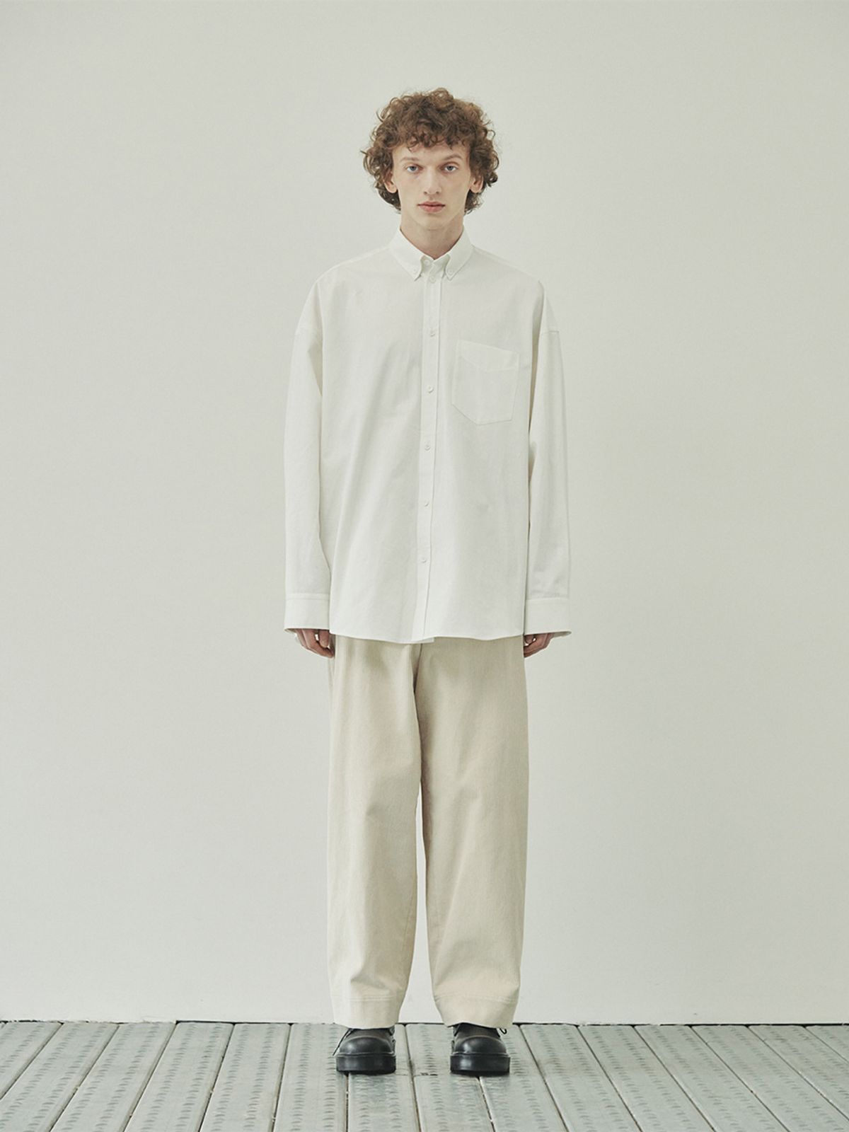 하우스공칠이씨(HAUS072C) ATLAS BL WHITE