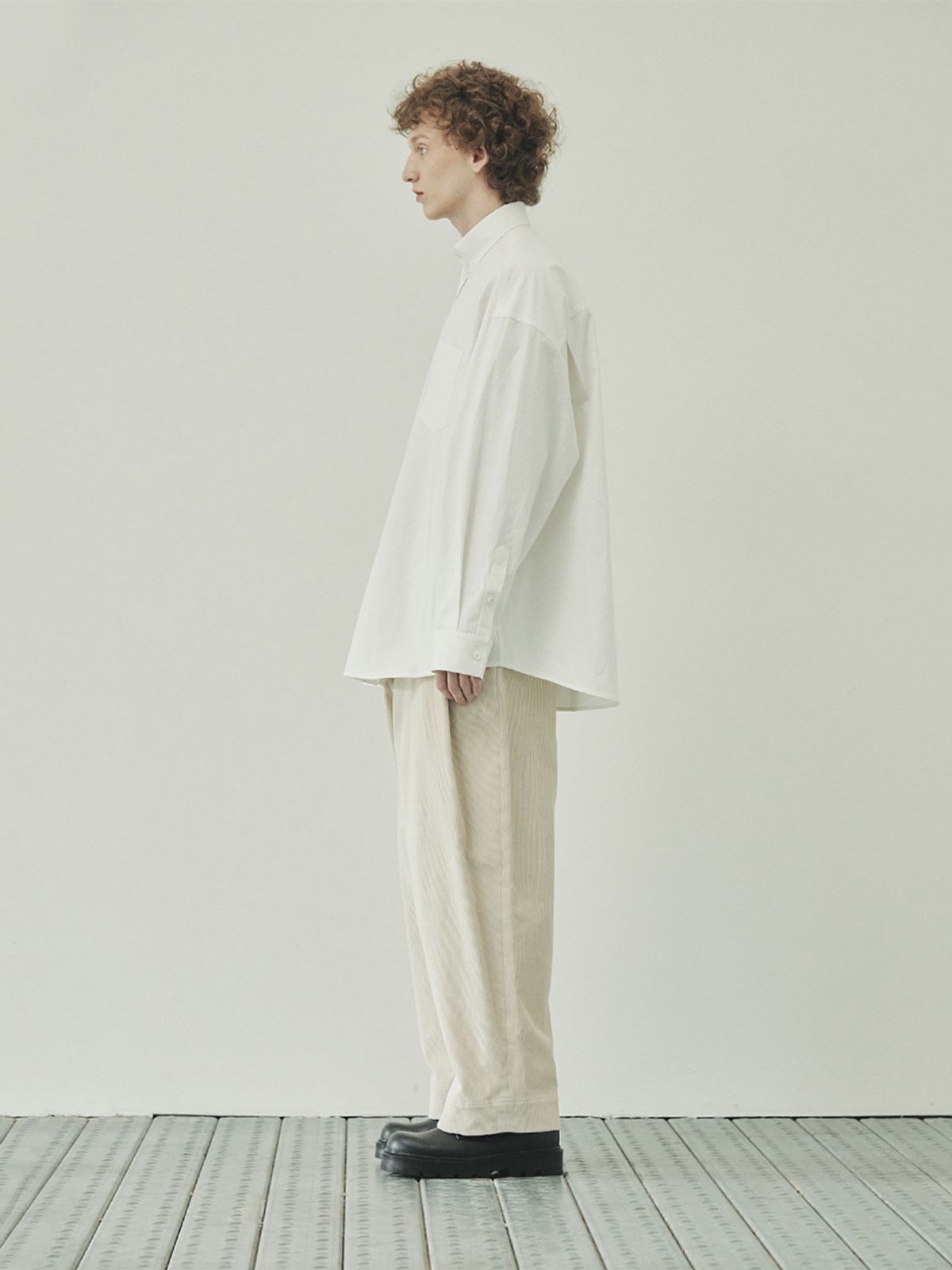 하우스공칠이씨(HAUS072C) ATLAS BL WHITE