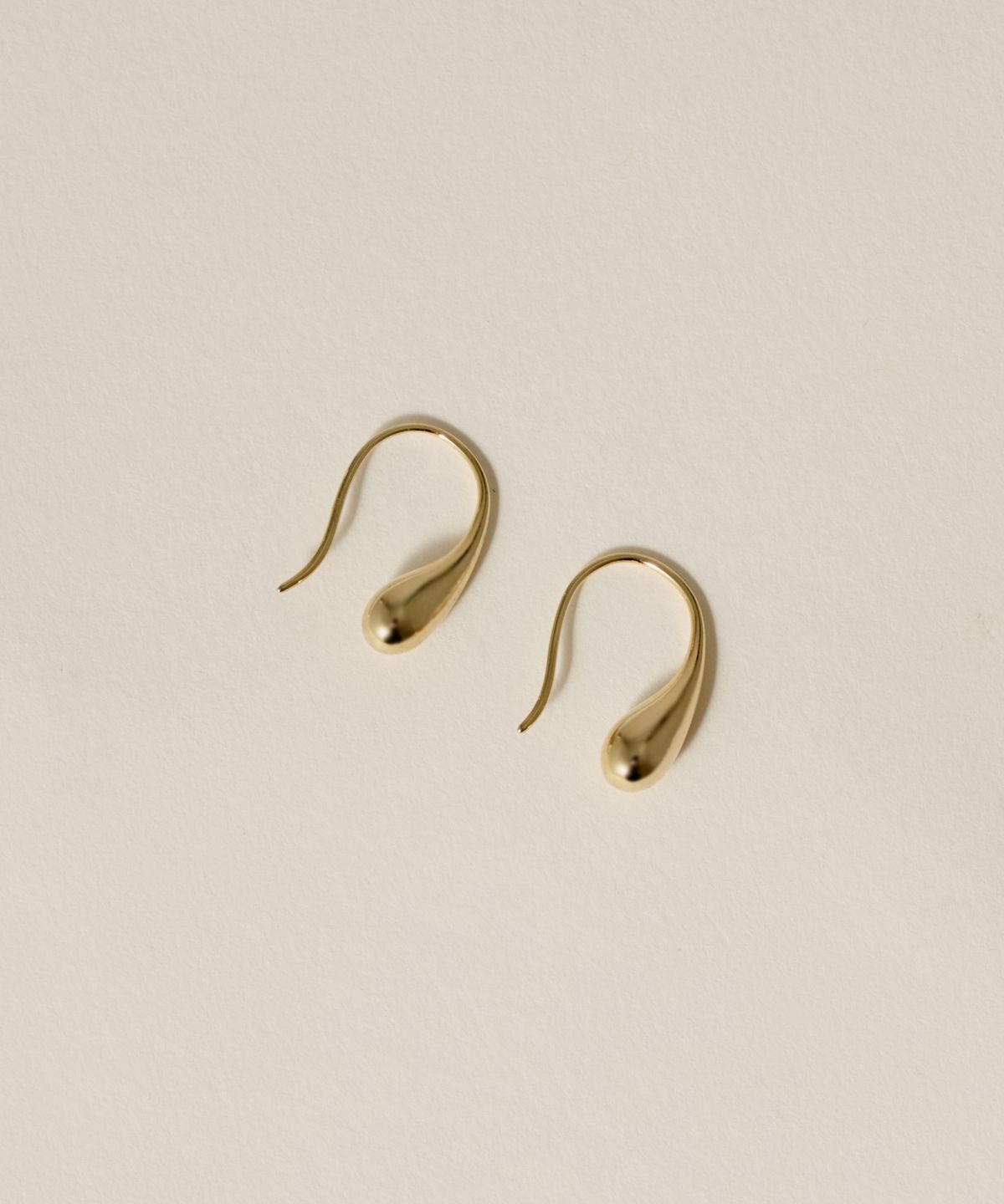 노비스도쿄(NOVICE TOKYO) 티어드롭 피어스 Teardrop Pierce / Gold