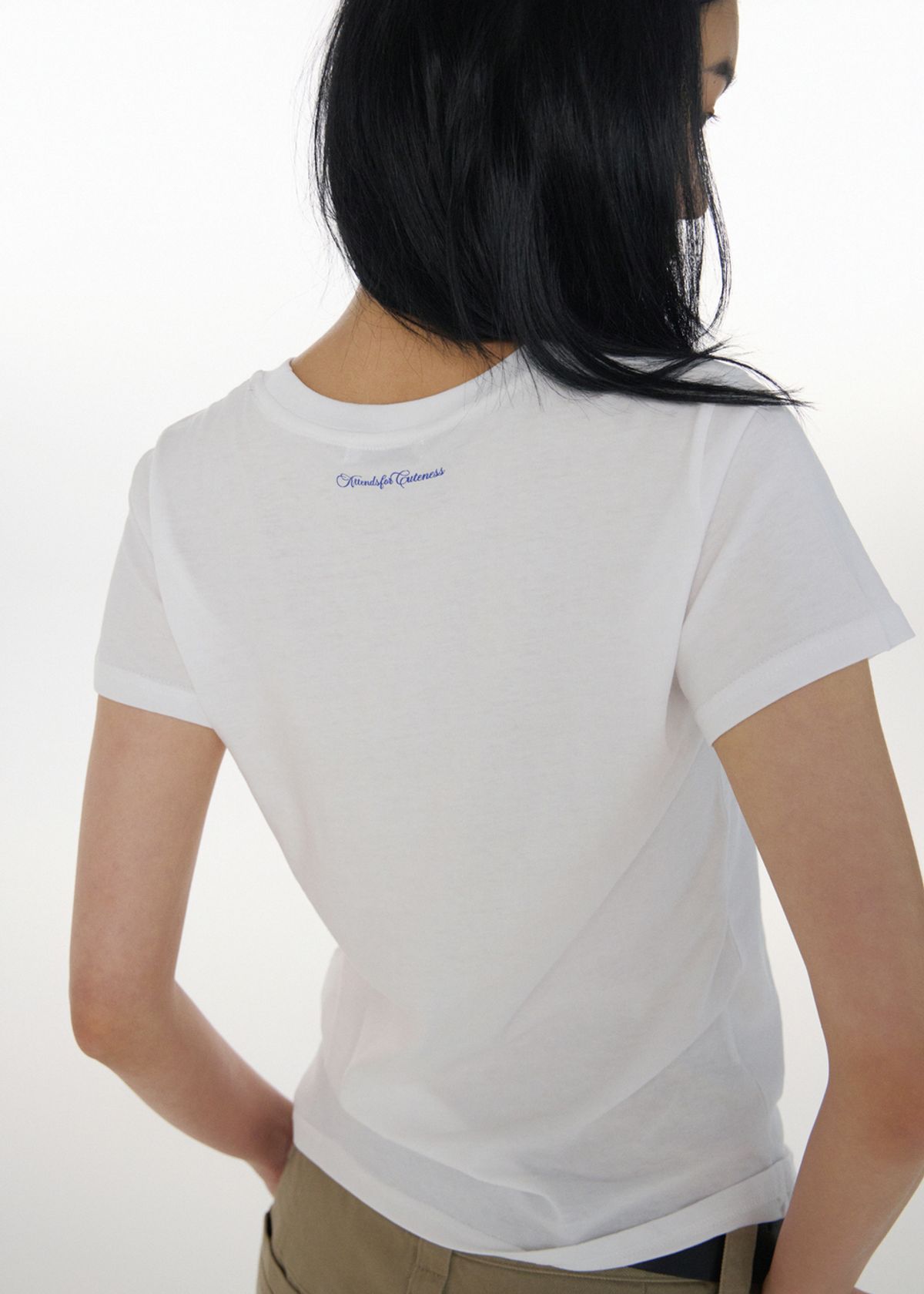 어텐즈(ATTENDS) Attends for cuteness tee (White)