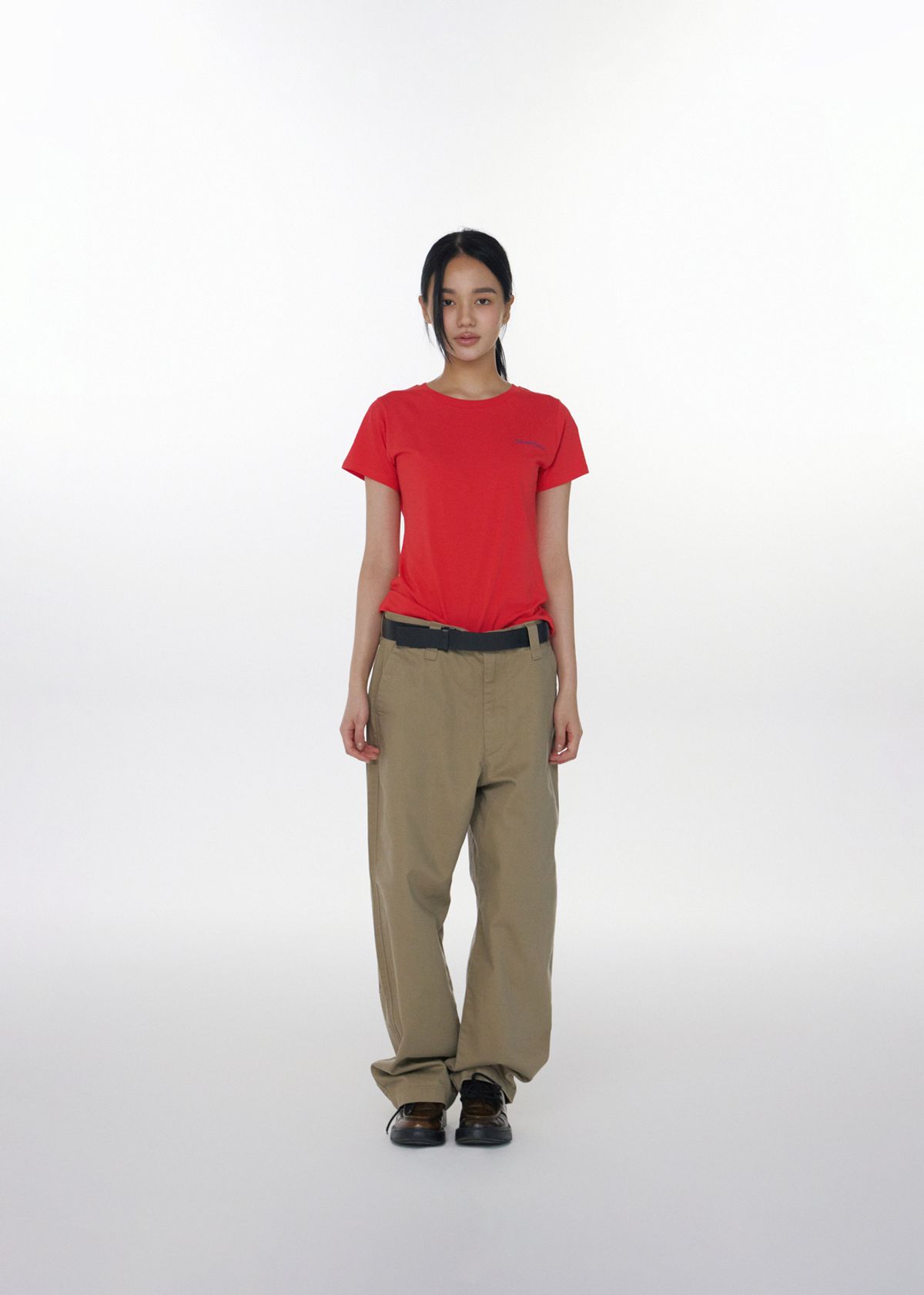 어텐즈(ATTENDS) Attends for cuteness tee (Red)